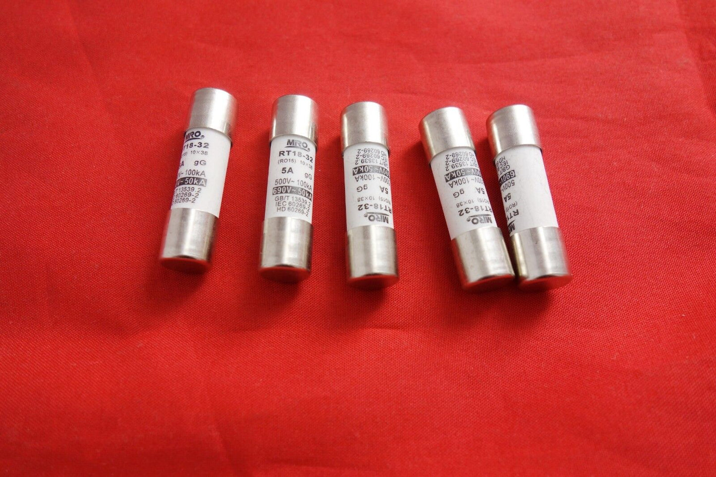 5 Pcs 690V 5A 10 x 38mm Cylindrical Fuse Links R015 gG
