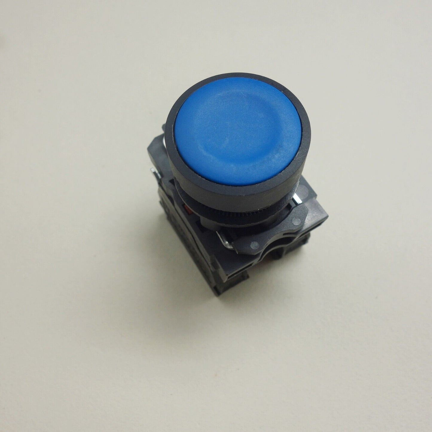 2PCS 22MM PUSHBUTTON SWITCH FITS XB5AA65 Blue 1NO/1NC SPRING Return flush push