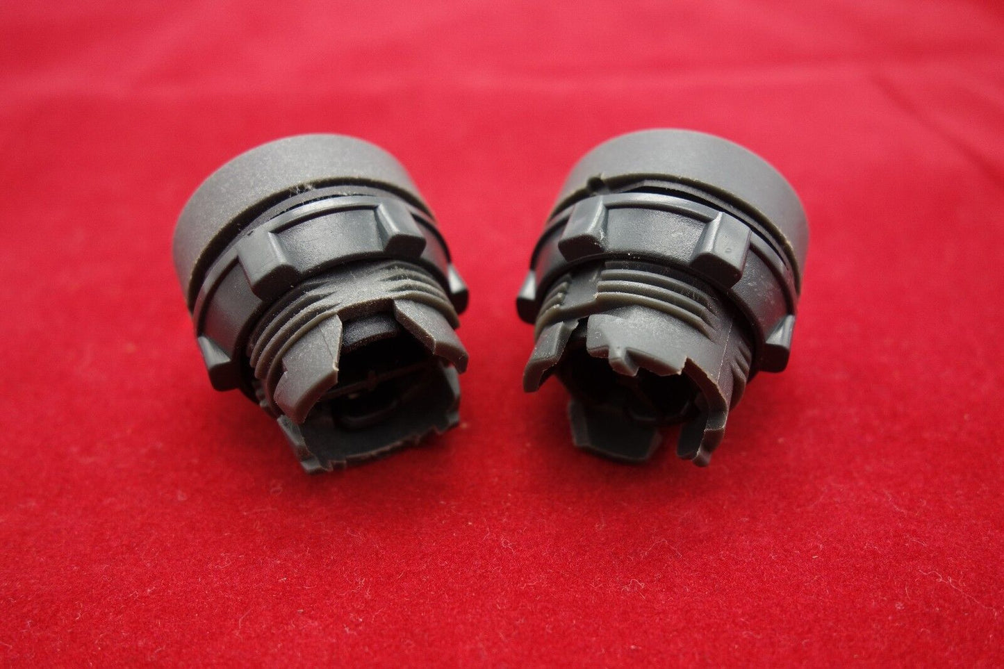 2PC 22MM PUSHBUTTON SWITCH HEAD FITS ZB5 AA2 Black for XB5AA21 Parts
