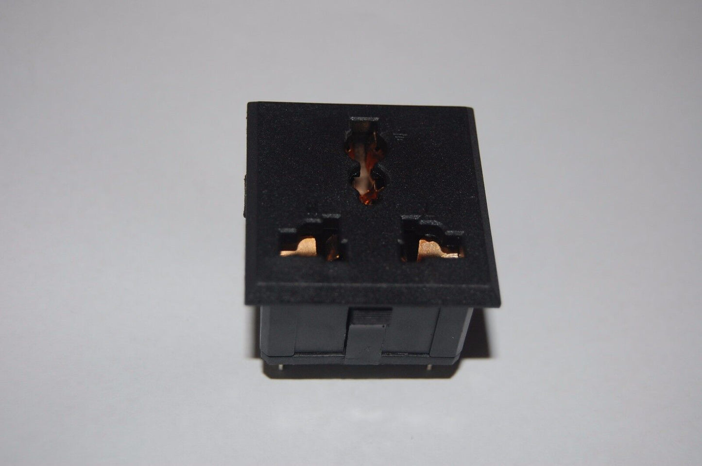 2PCS Black 3 Pin Female AC Power Socket 10A 250V AC High Quality