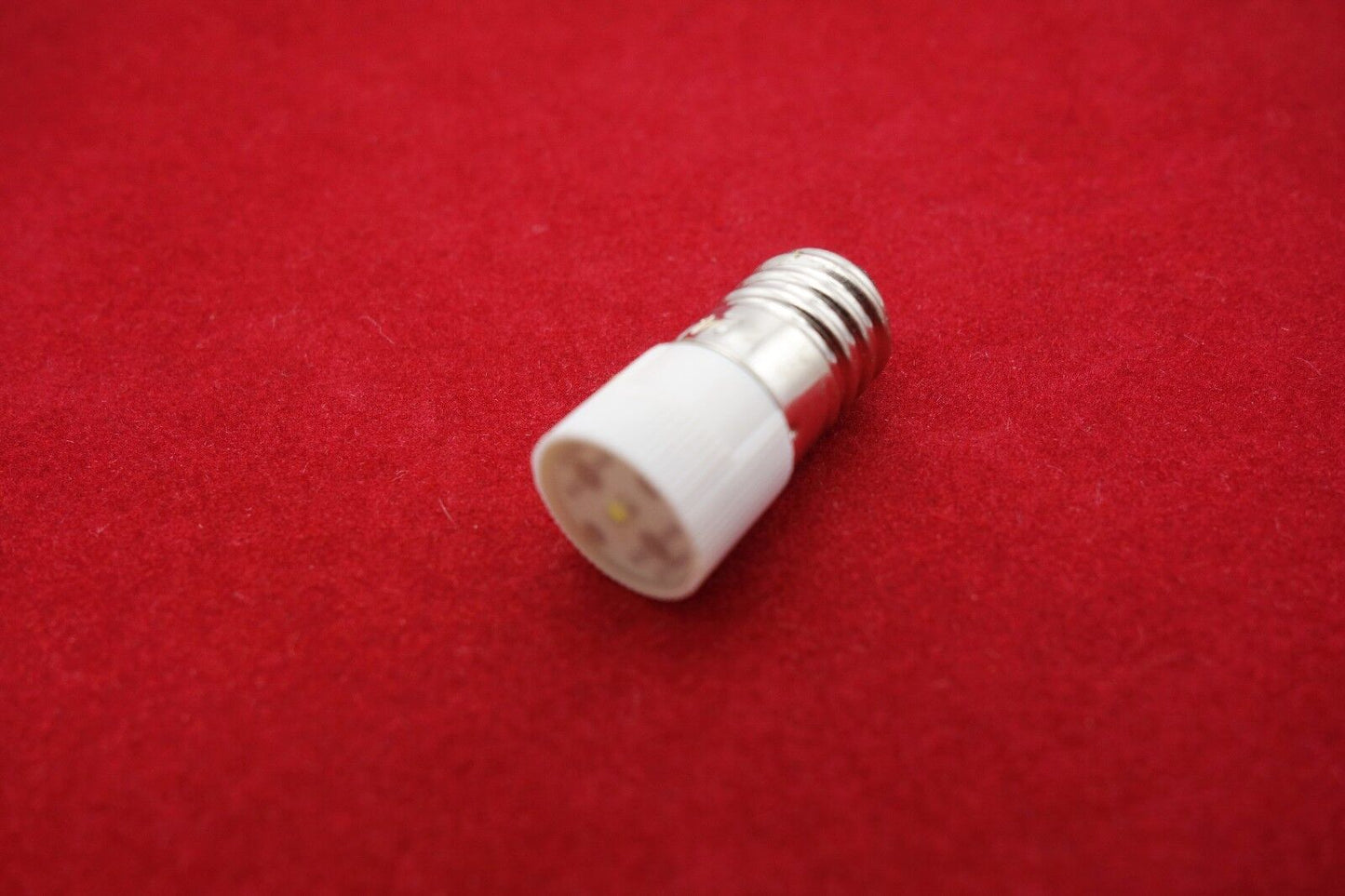 5PCS E10 LED BULB 6V AC/DC WHITE COLOR Base Dia. 9mm