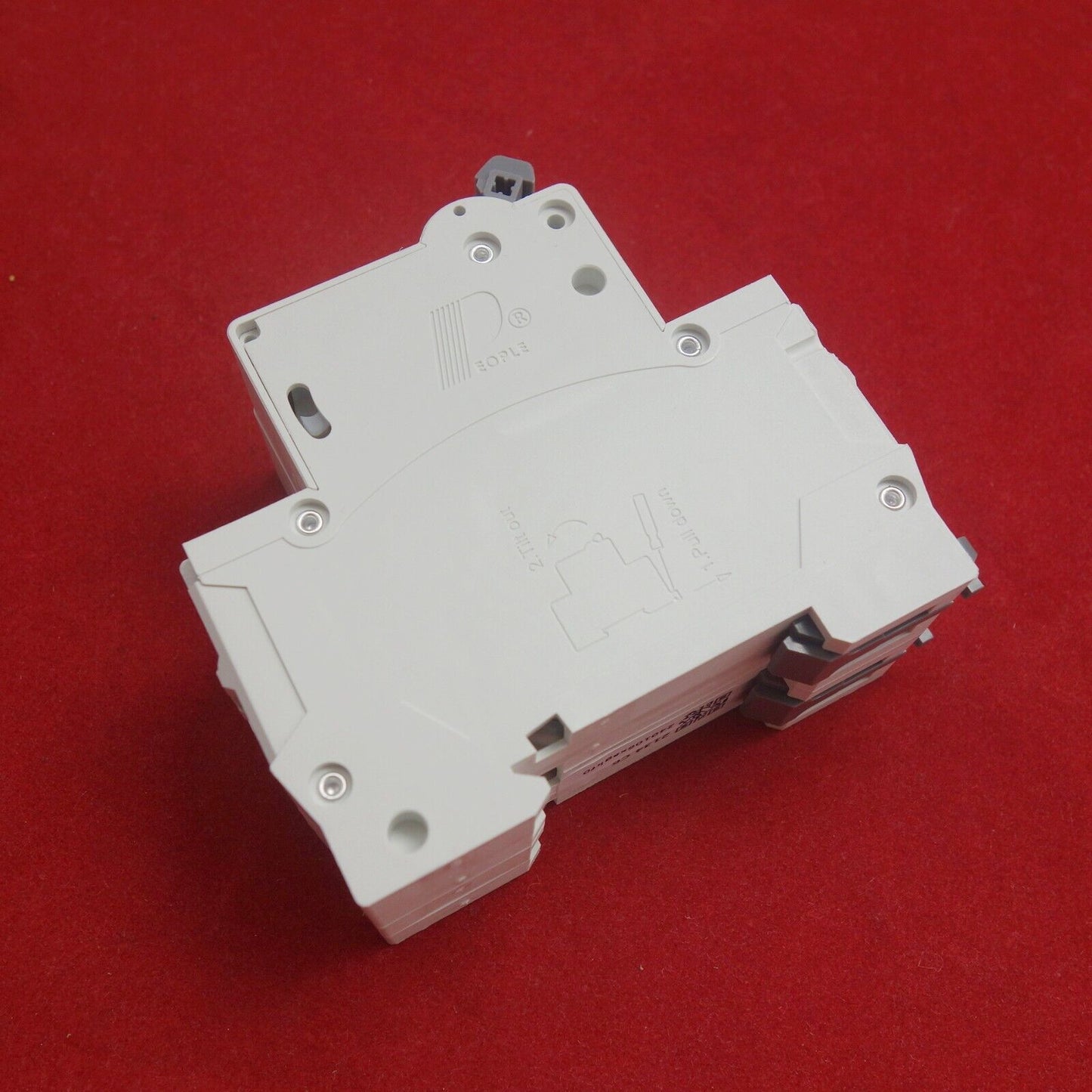 1Pc 2 Pole 6A Miniature Circuit Breaker RDB5-63 C6 6KA Breaking Capacity MCB