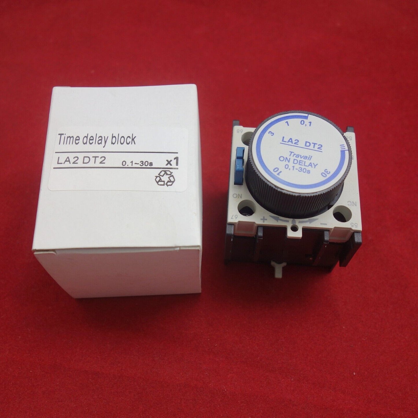 1PC LA2-DT2 ON Delay timer 0.1-30S use to LC1-D AC Contactor
