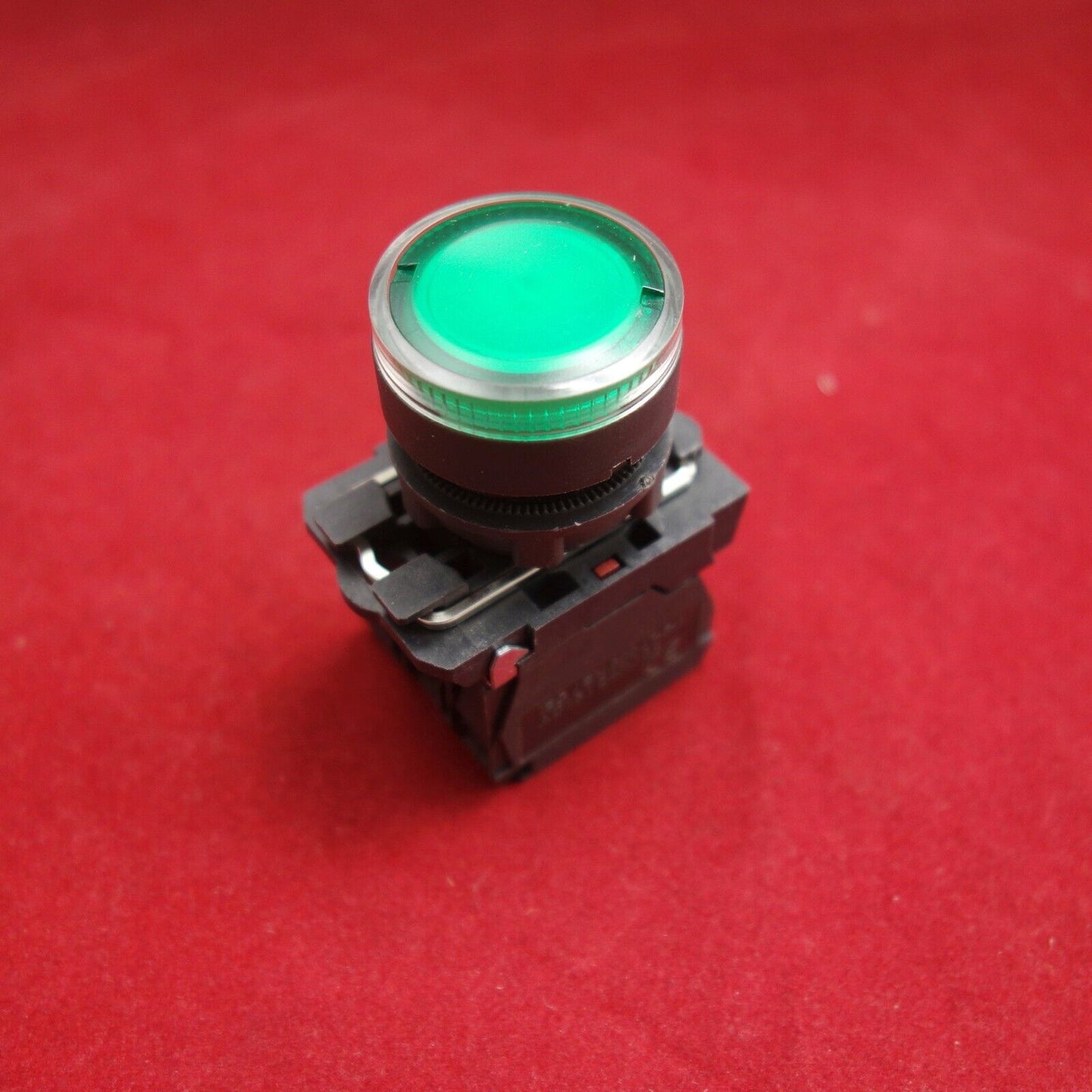 1PC 22mm Green Illuminated pushbutton Switch Fits XB5AW33B5 24V LED Momentary