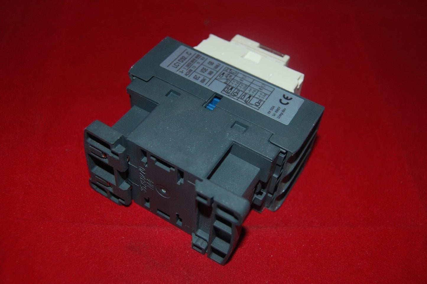 1pc New type FITS LC1D32M7 AC CONTACTOR 32A COIL 220V AC 50/60HZ