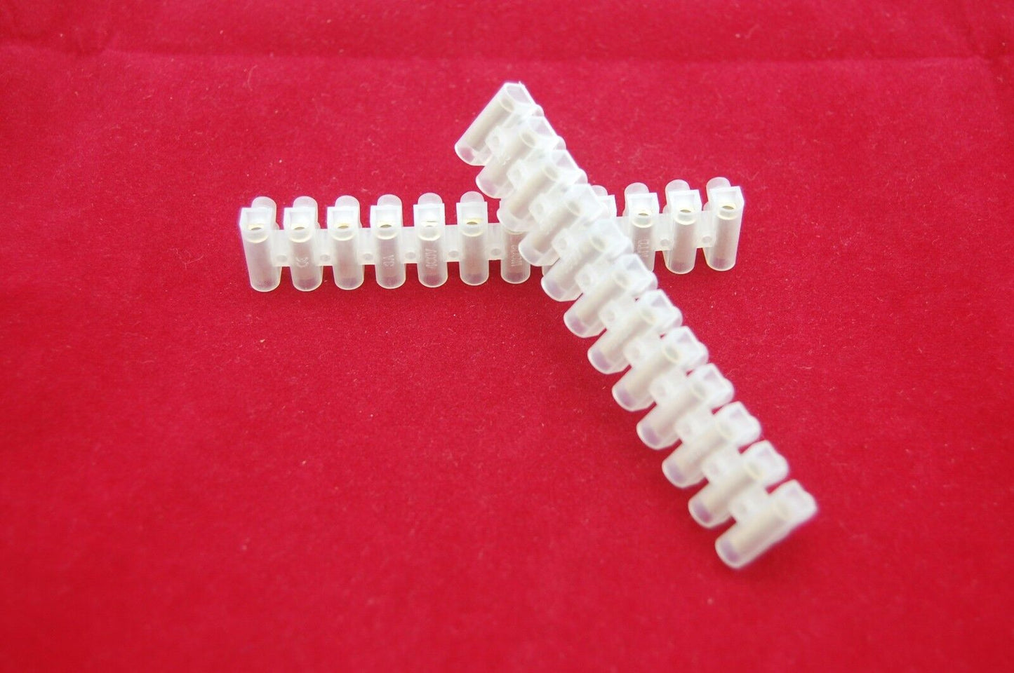 5PCS U Type 3A 12P Terminal Block Material PA 66, 94V-2 M2.5X4 High quality