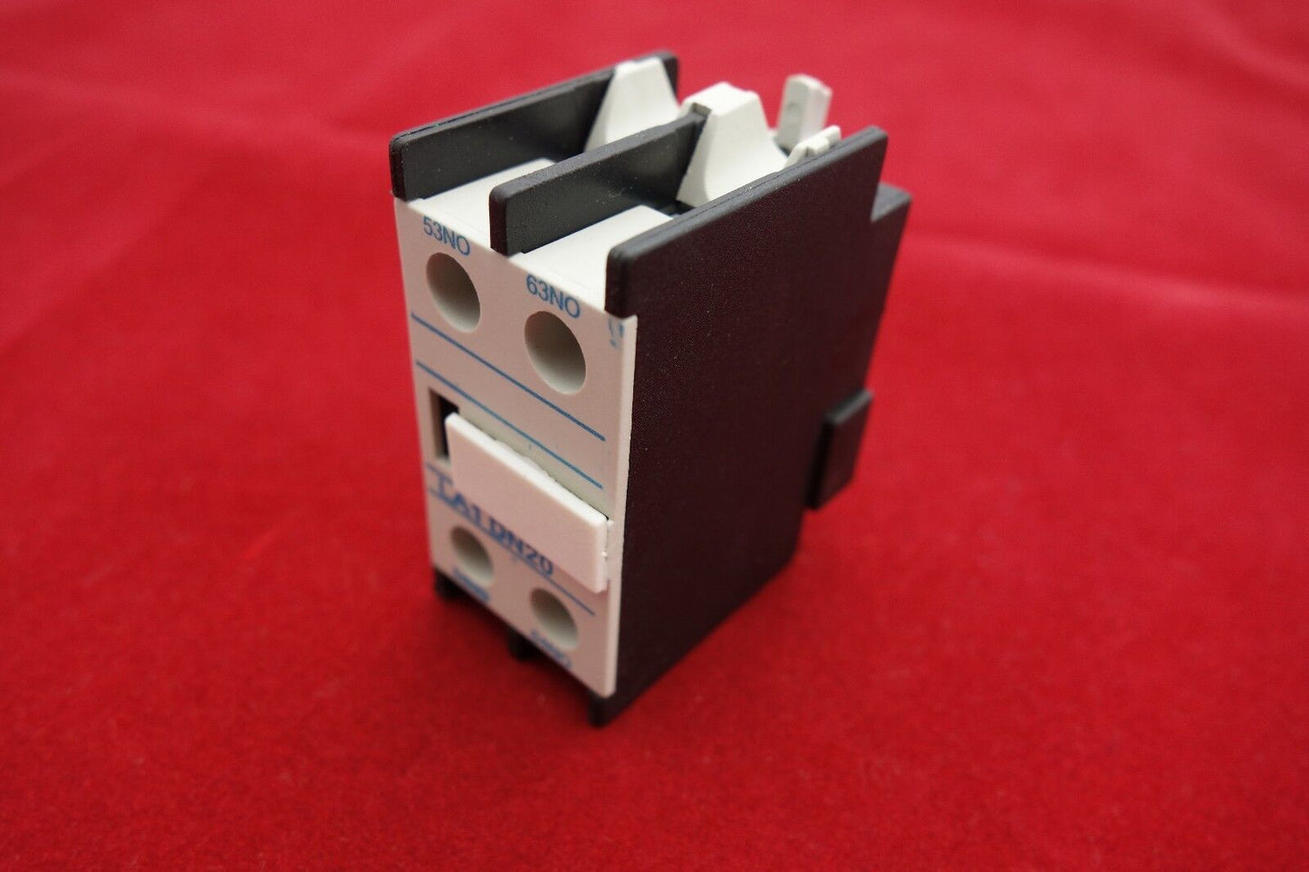 1PC Auxiliary Contact Block Fits LA1-DN20 2NO
