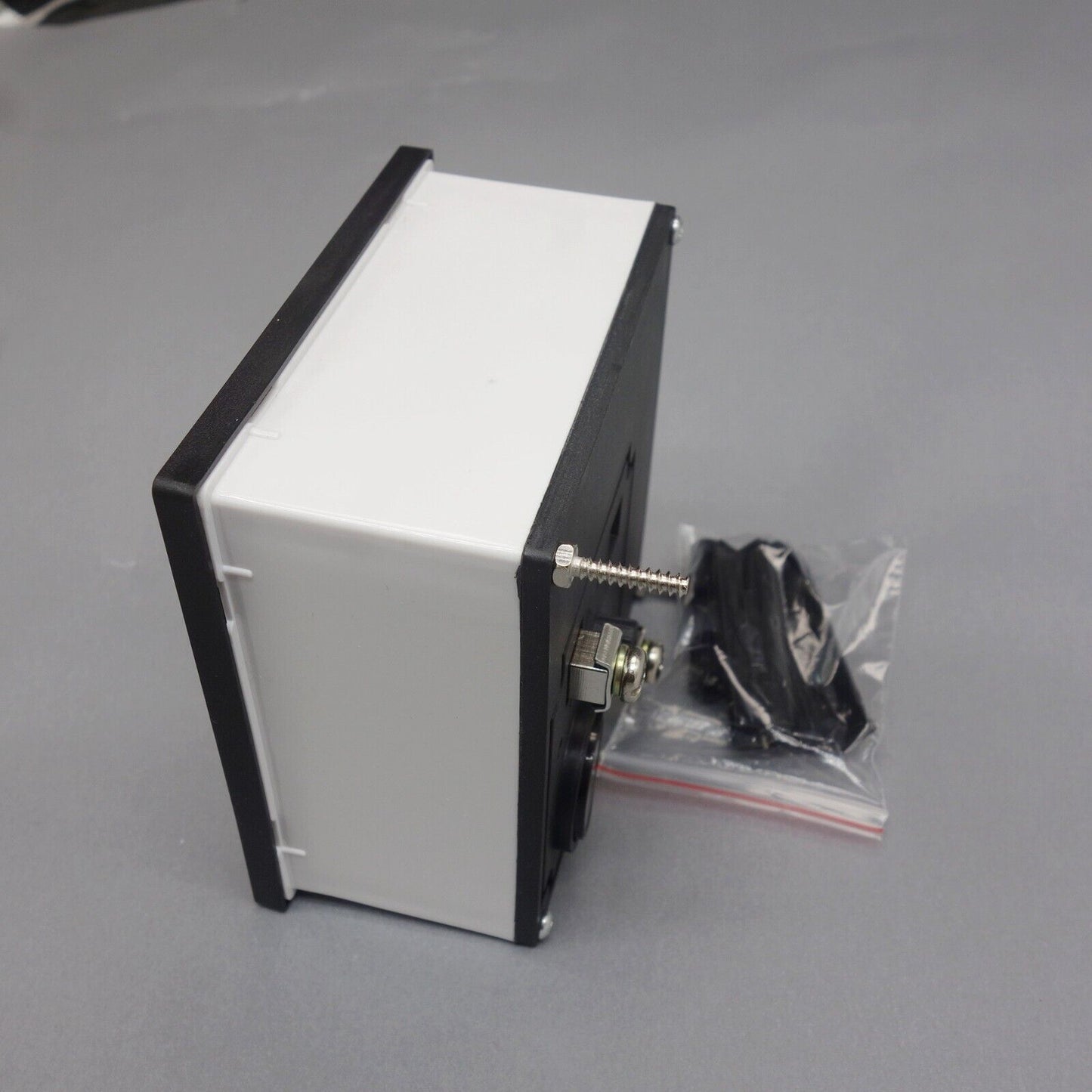 1PC Analogue Frequency Panel Meter 45-65HZ 110V 96*96MM directly Connect