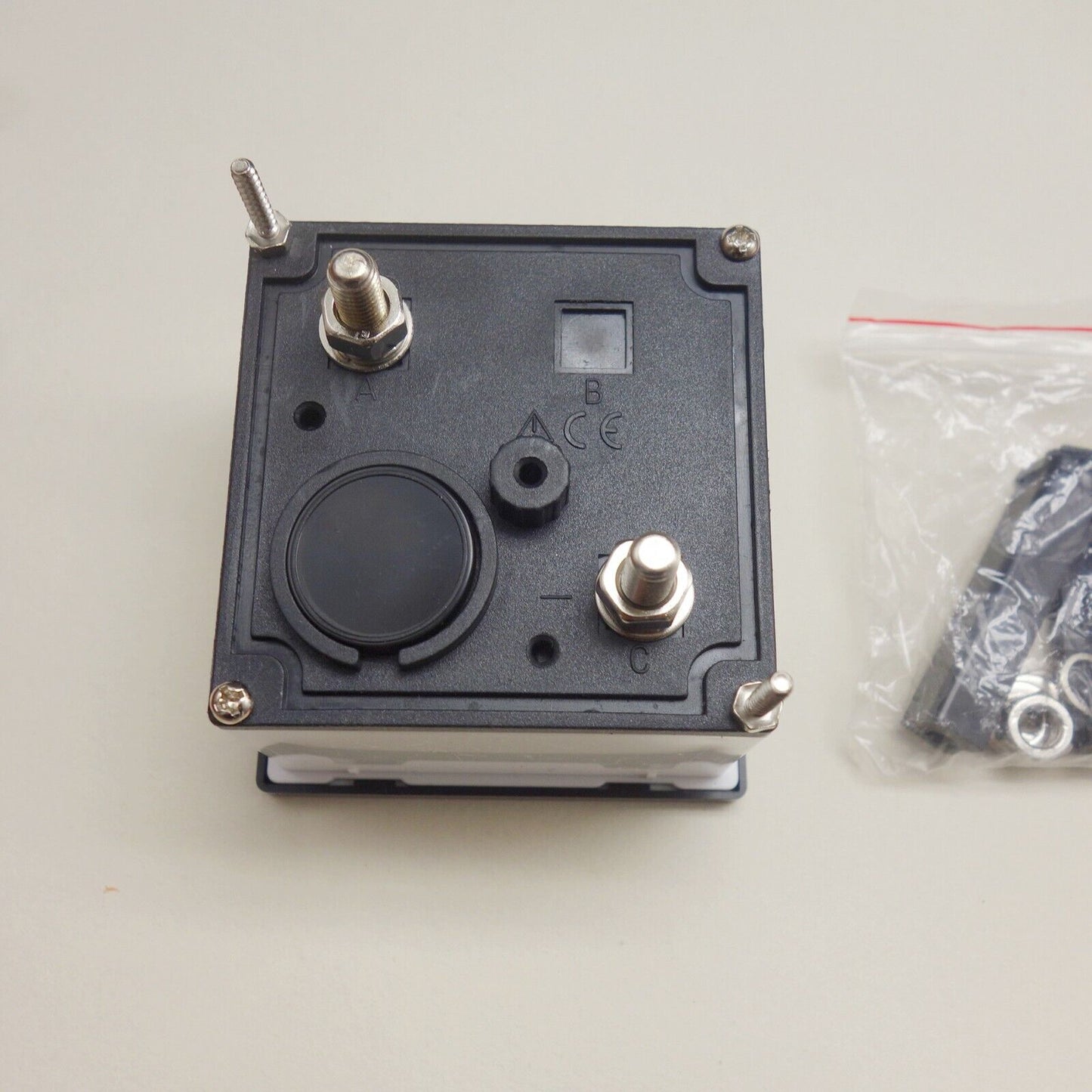 1PC NEW AC 0-40A Analog Ammeter Panel AMP Current Meter 72*72mm wire direclty
