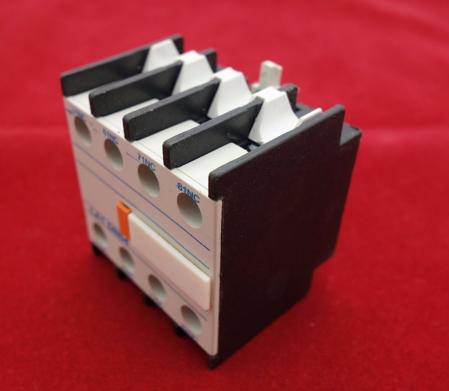 1PC Auxiliary Contact Block Fits LA1-DN04 4NC