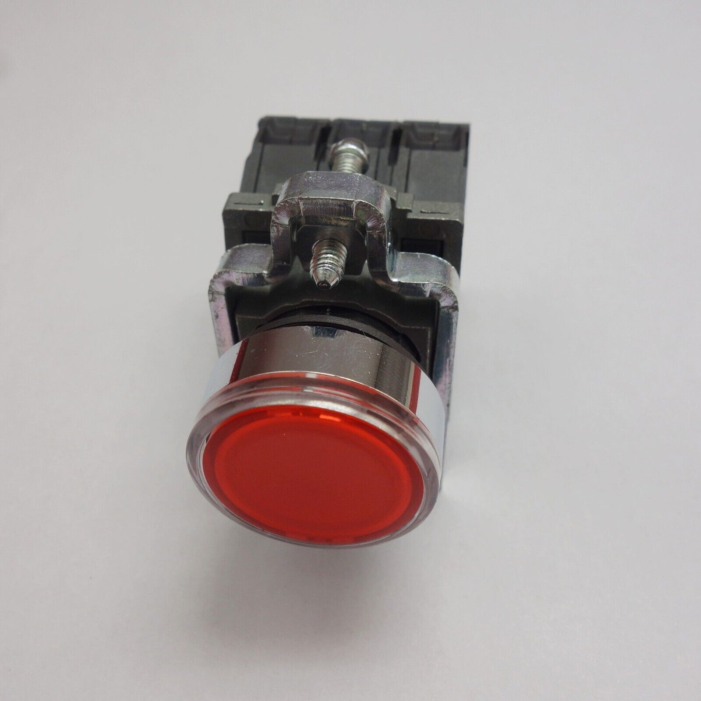 1PC 22MM Illuminated pushbuttons with flush push Fits XB4BW34M5 220V RED