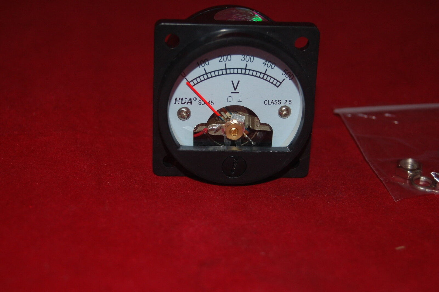 DC 0-500V Analog Voltmeter Analogue Voltage panel meter SO45 directly Connect