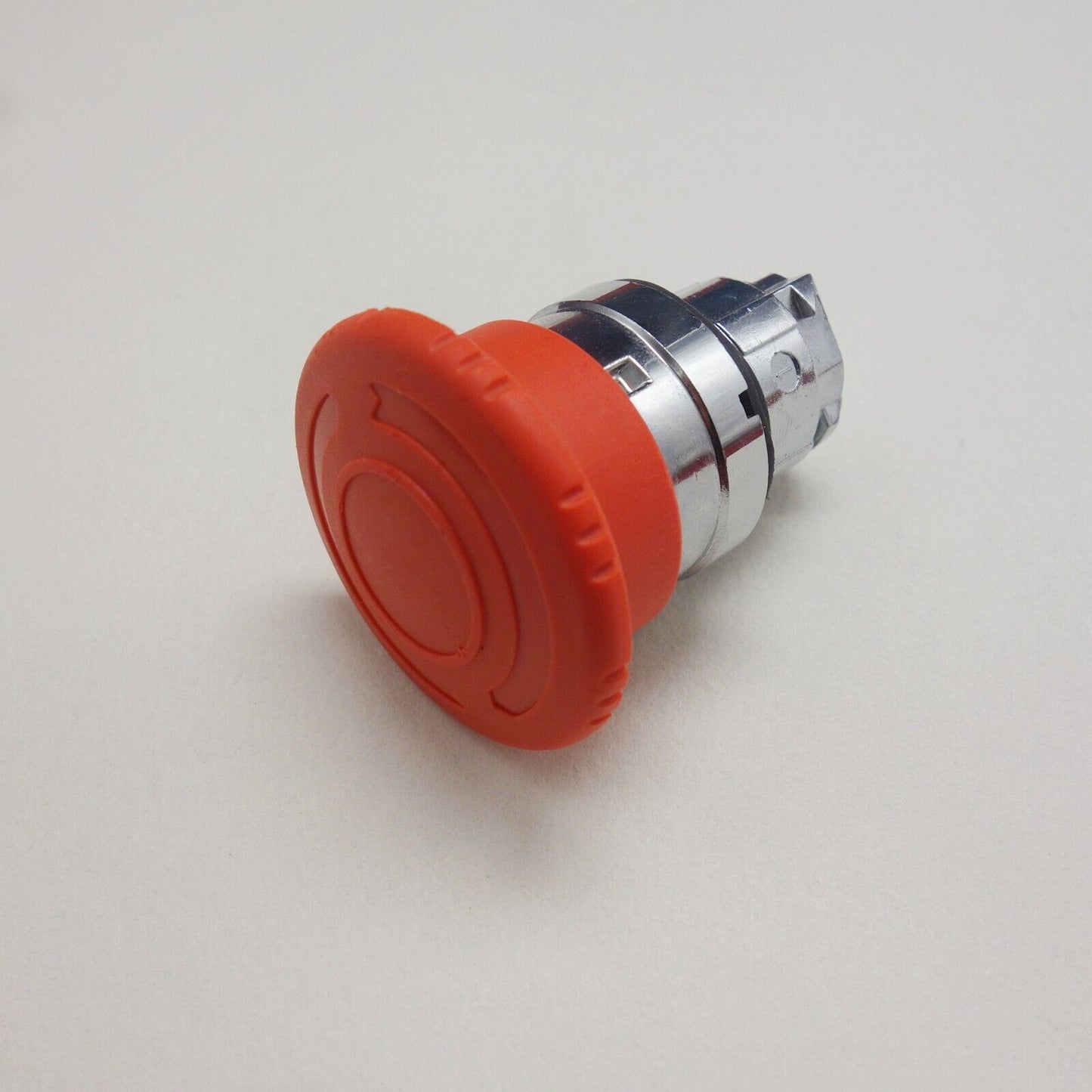 1PC 22MM Metal Turn to release Emergency switching off head 40mm FITS ZB4 BS54