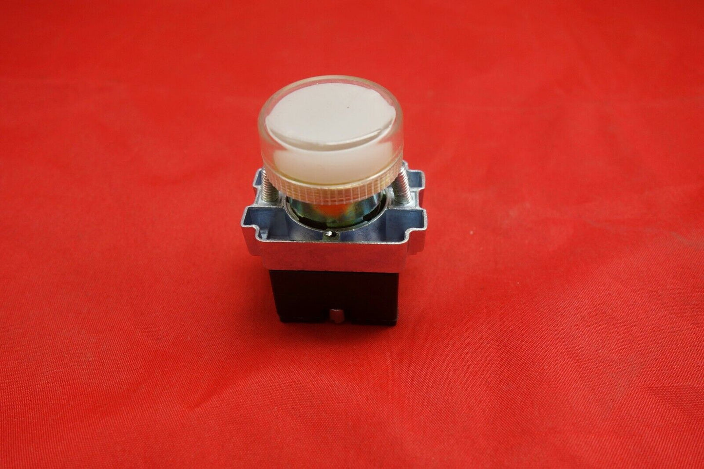 1PC 22MM White LED Pilot Fits XB2BV61 direct BA9S 24V DC/AC LED Blub included