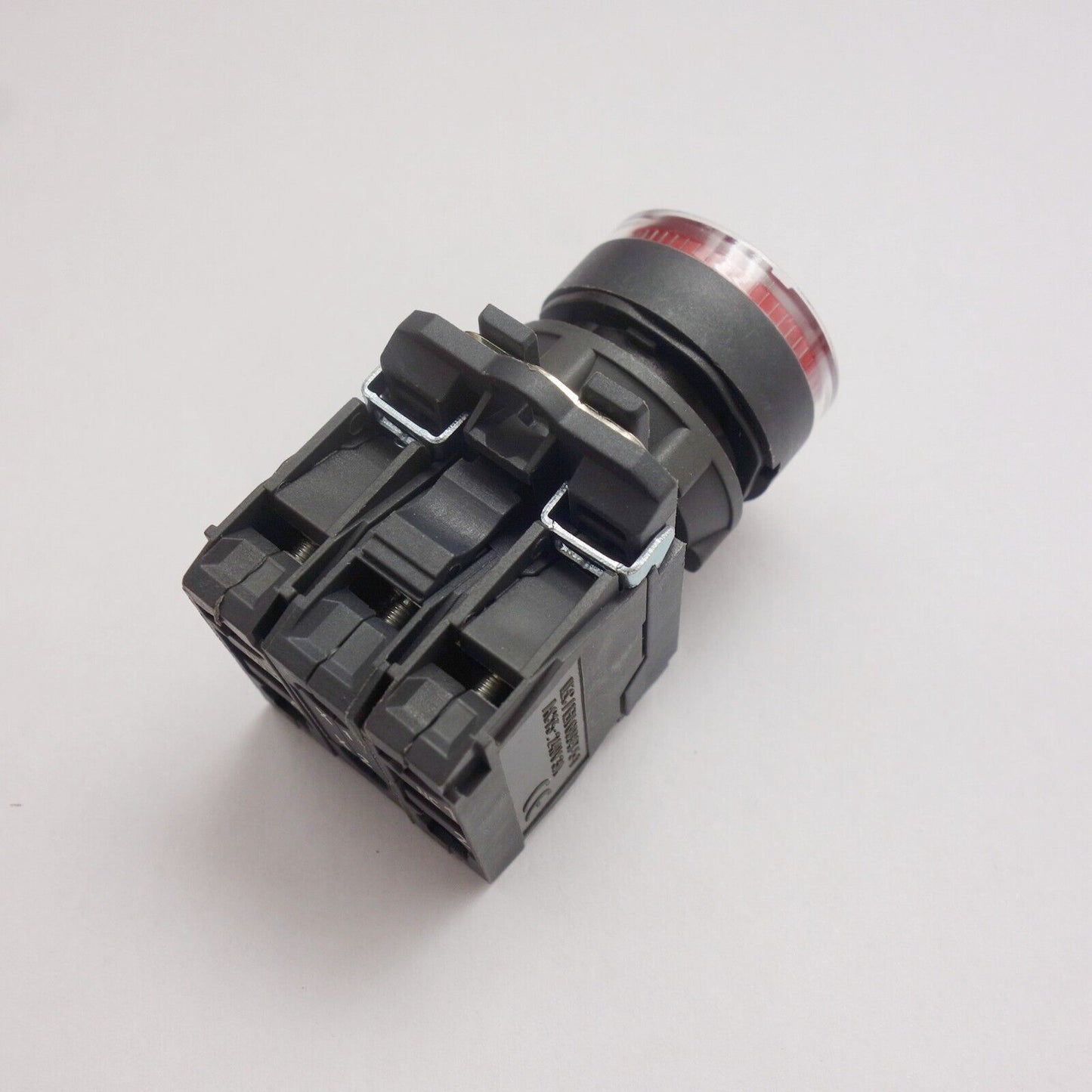 Illuminated pushbutton with flush push Fits XB5AW34G5 RED 120V LED Momentary