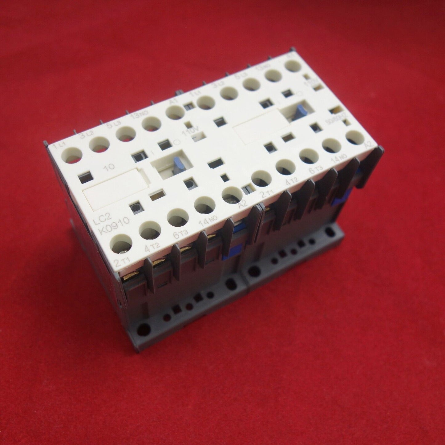 1PC Reversing FITS LC2 K0910 Mechanical Interlock CONTACTOR 9A 110V AC 50/60HZ