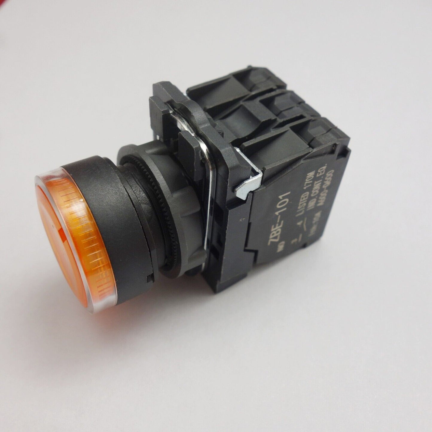 1PC 22mm Yellow Illuminated pushbutton Switch Fits XB5AW35B5 24V LED Momentary