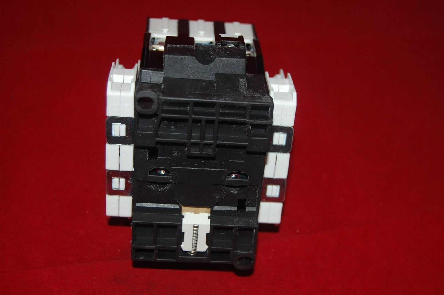 1pc New FITS 3TF3422 AC CONTACTOR 32A COIL 48V AC 50/60HZ
