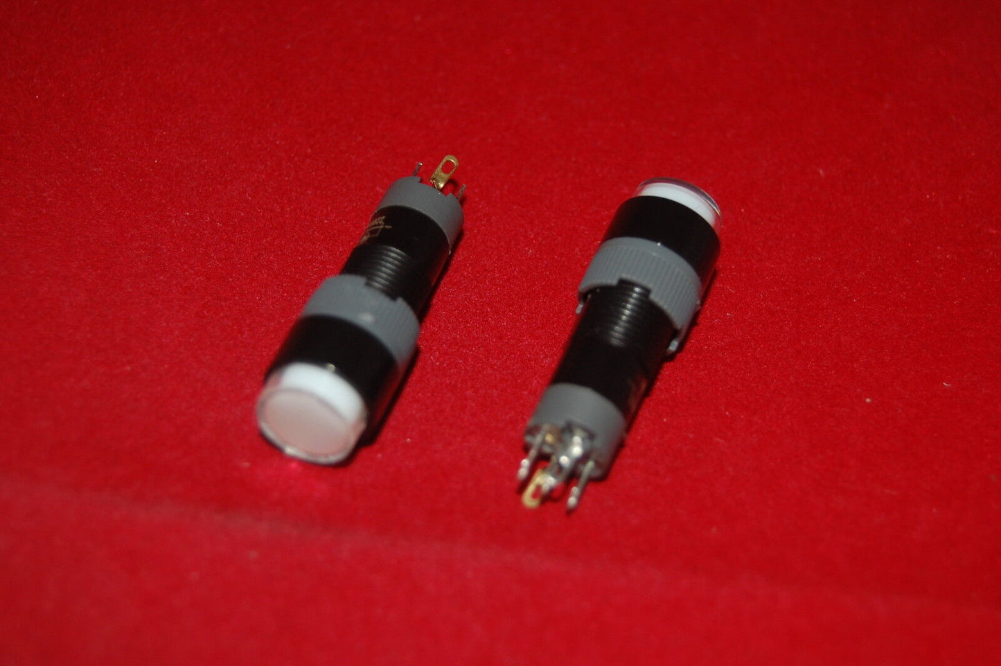 2PCS 10MM White ROUND Momentary PUSH BUTTON LED ILLUMINATED 24V DC/AC 5 PINS