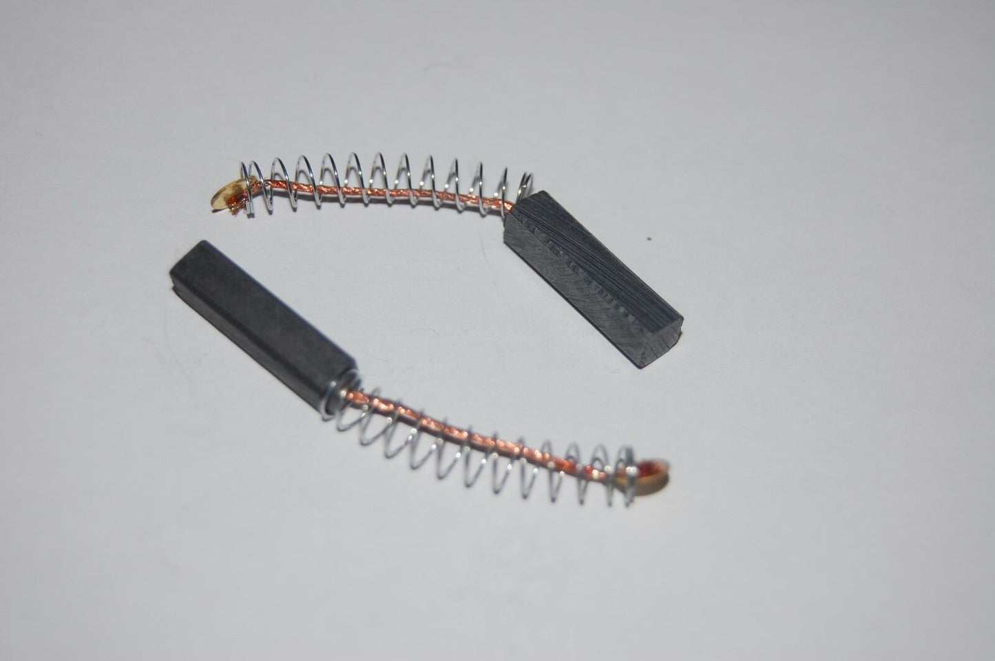 10PCS 20X5X5mm(LxWxH) Spring Carbon brush