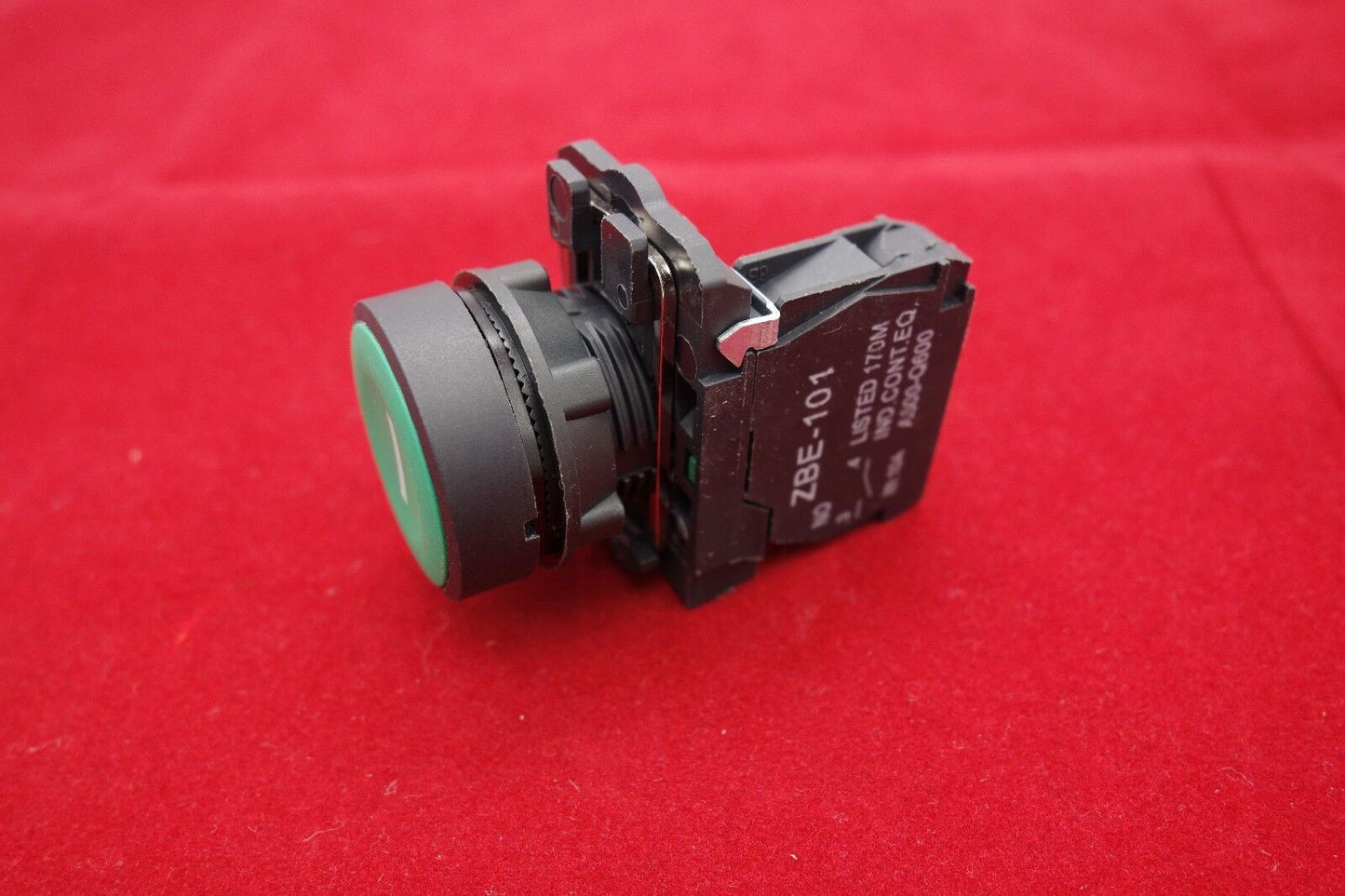 2PCS 22MM PUSHBUTTON SWITCH FITS XB5AA331 Green with "I" marking 1NO momentary