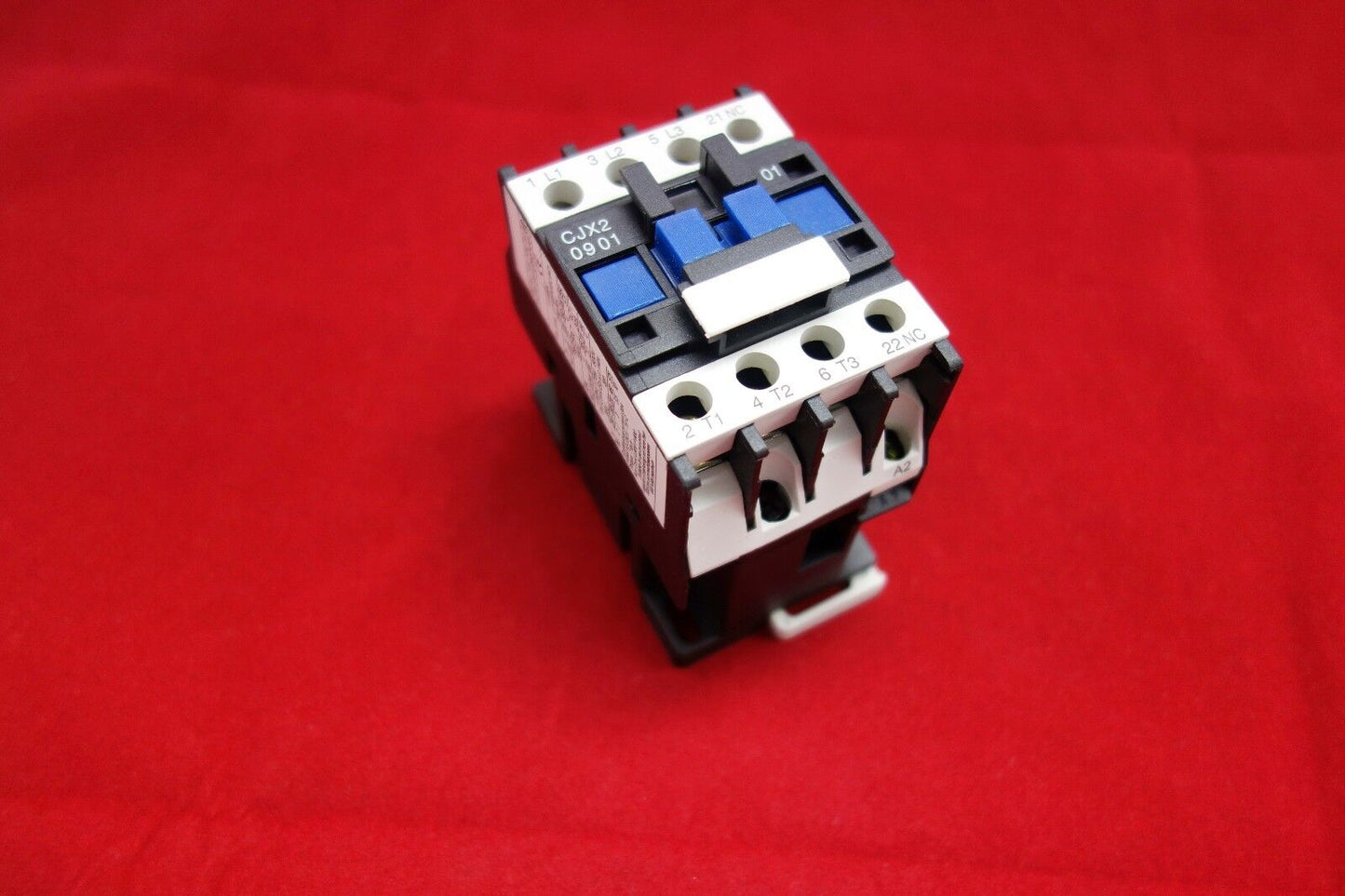 NEW FITS LC1-D0901 AC CONTACTOR 9A COIL 220V AC 50/60HZ 3NO+NC