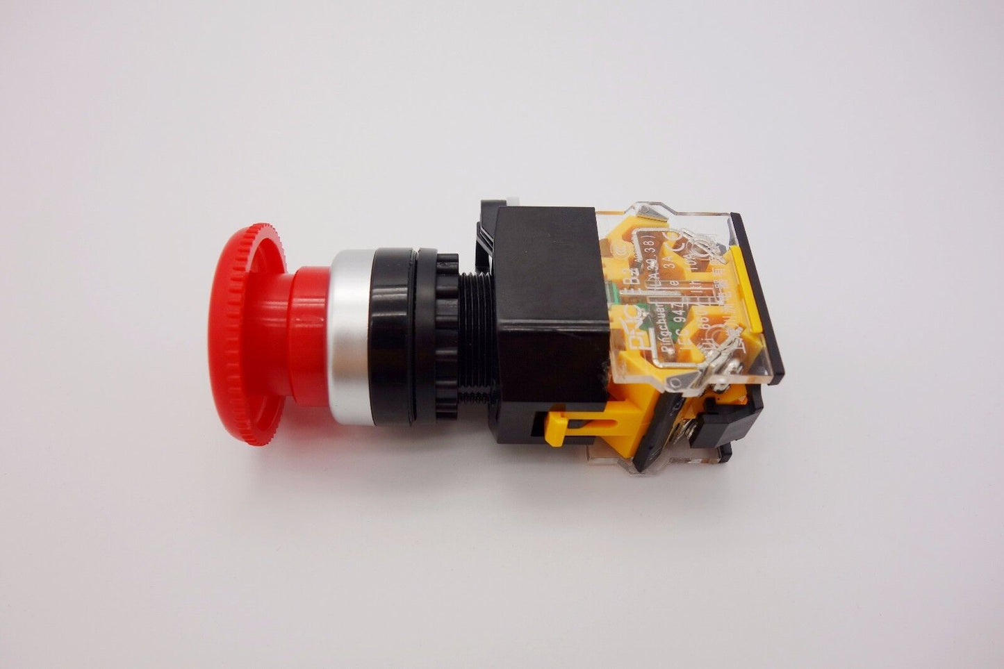 1PC 22mm Twist Release Emergency Stop Mushroom 35mm Head Push Button Switch LA38