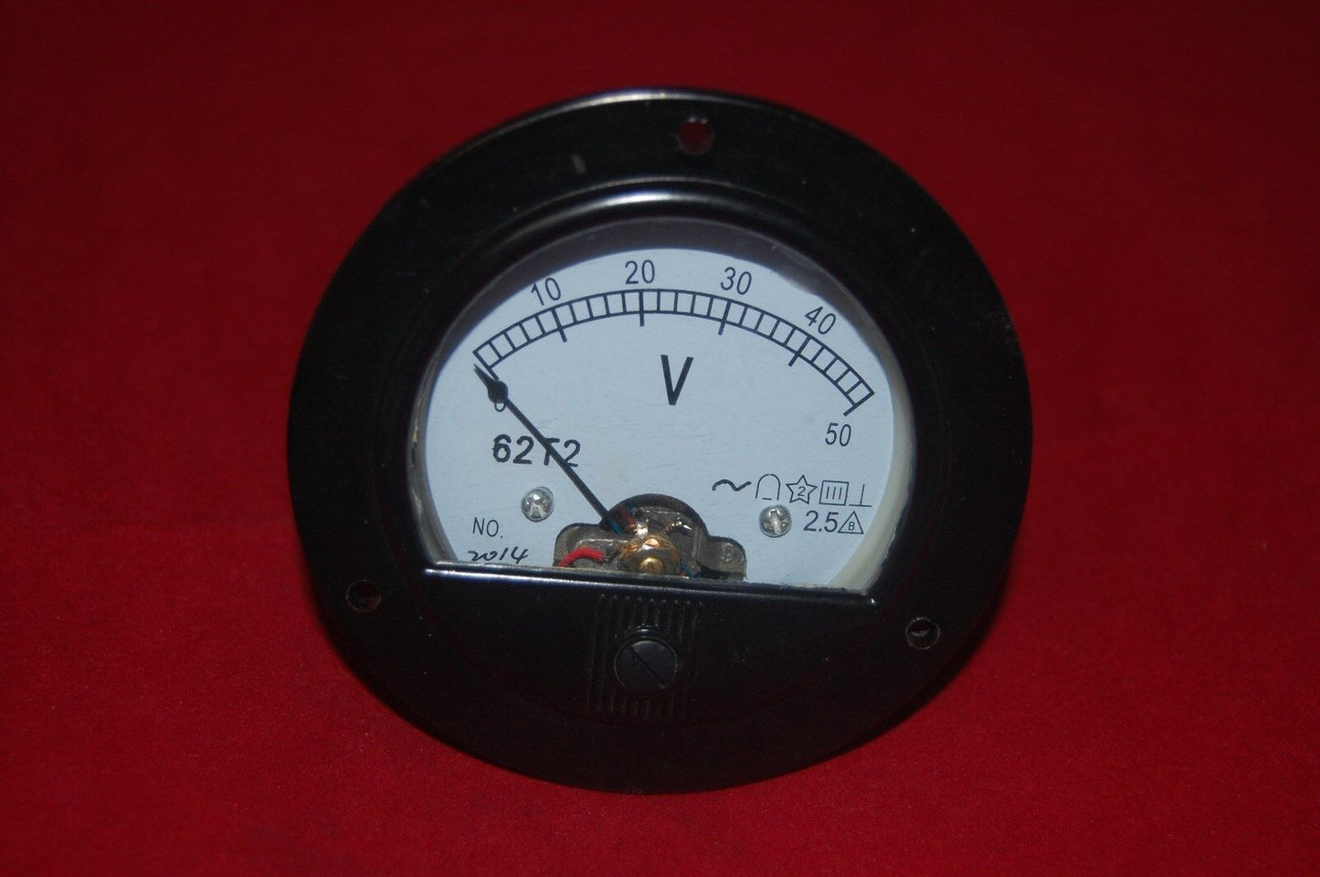 AC 0-50V Round Analog Voltmeter Voltage Panel Meter Dia. 90mm directly Connect