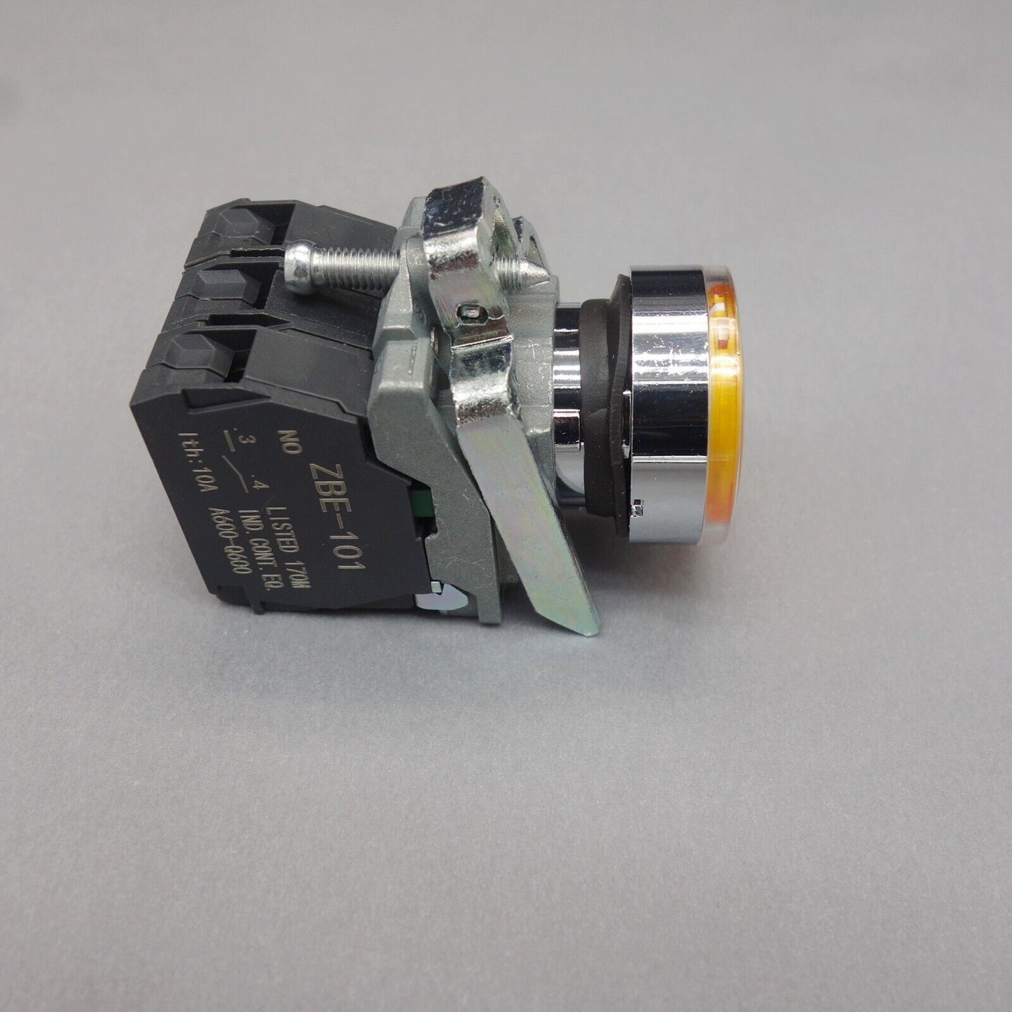 1PC 22MM YELLOW 220V LED Illuminated pushbutton Switch flush push Fits XB4BW35M5