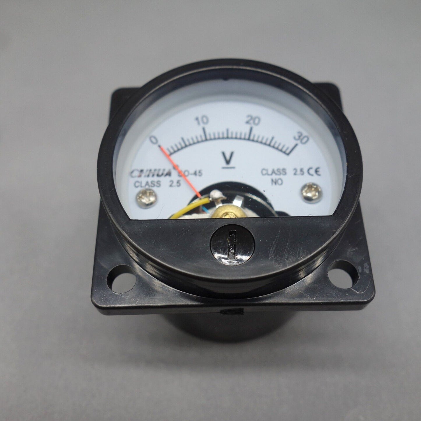 DC 0- 30V Analog Voltmeter Analogue Voltage panel meter SO45 directly Connect