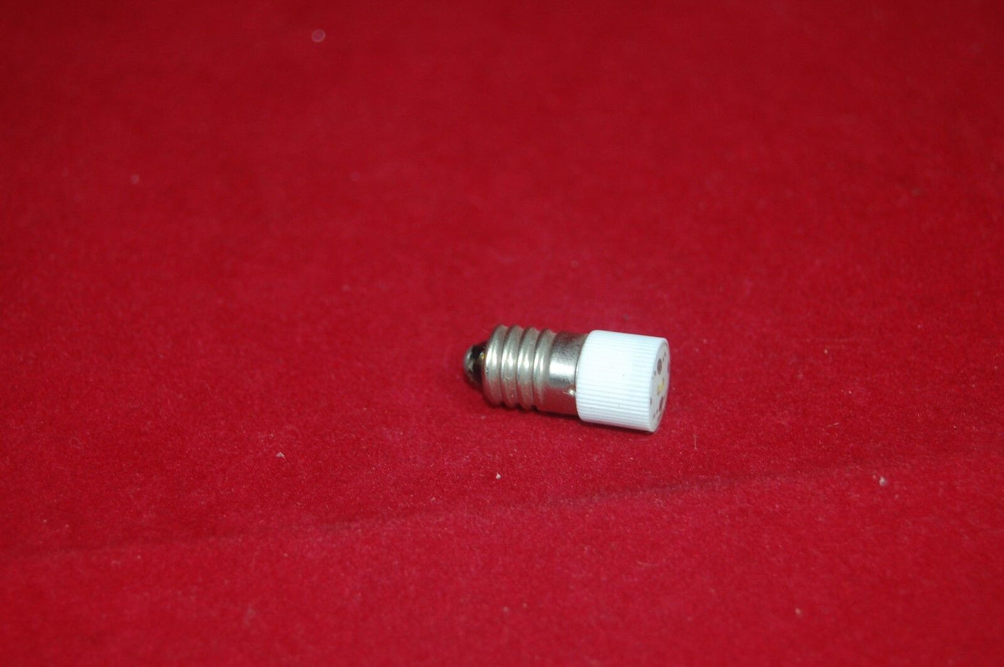 5PCS E10 LED BULB 12V AC/DC Green COLOR