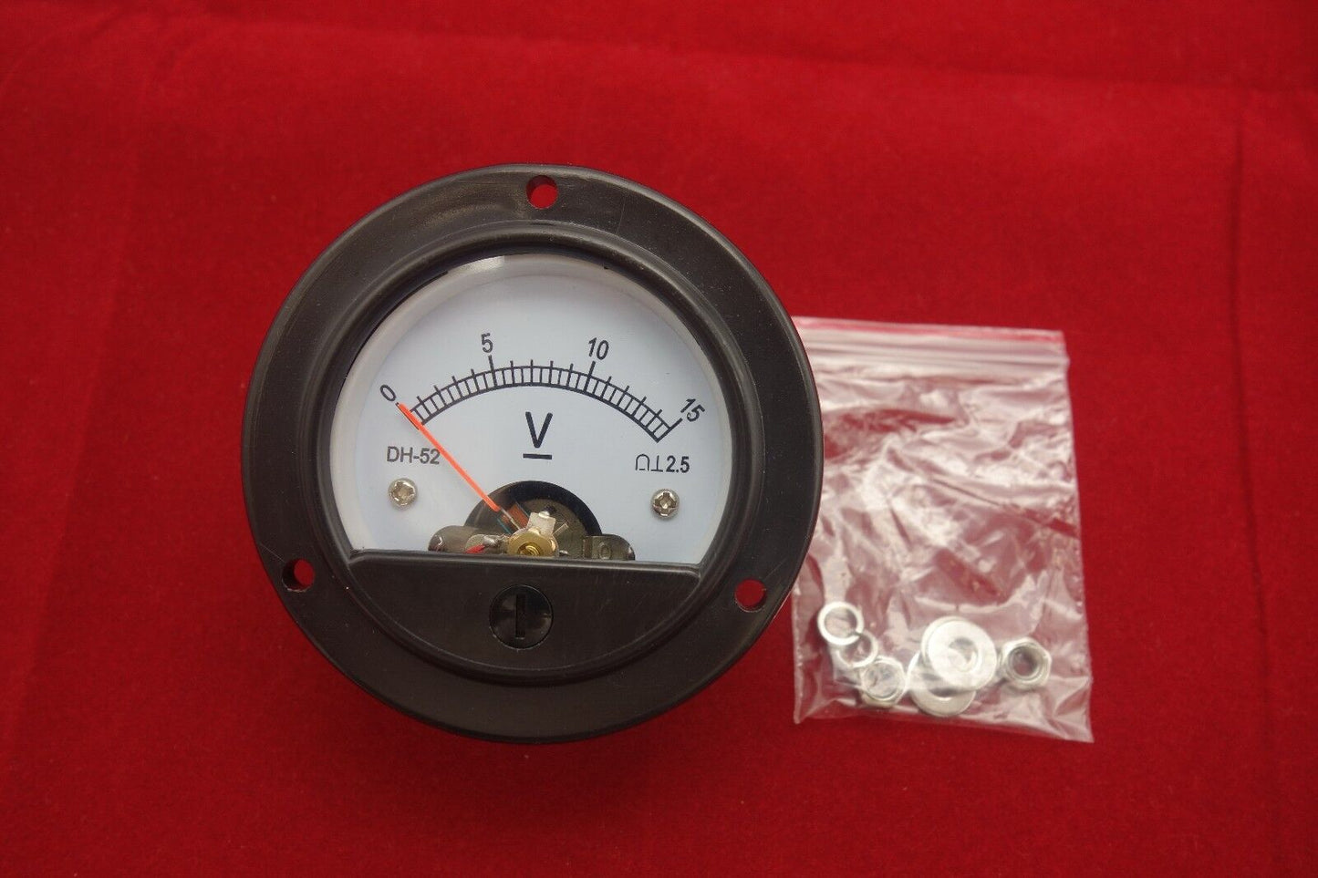 DC 0-15V Round Analog Voltmeter Analogue Voltage panel meter Dia. 66.4mm DH52