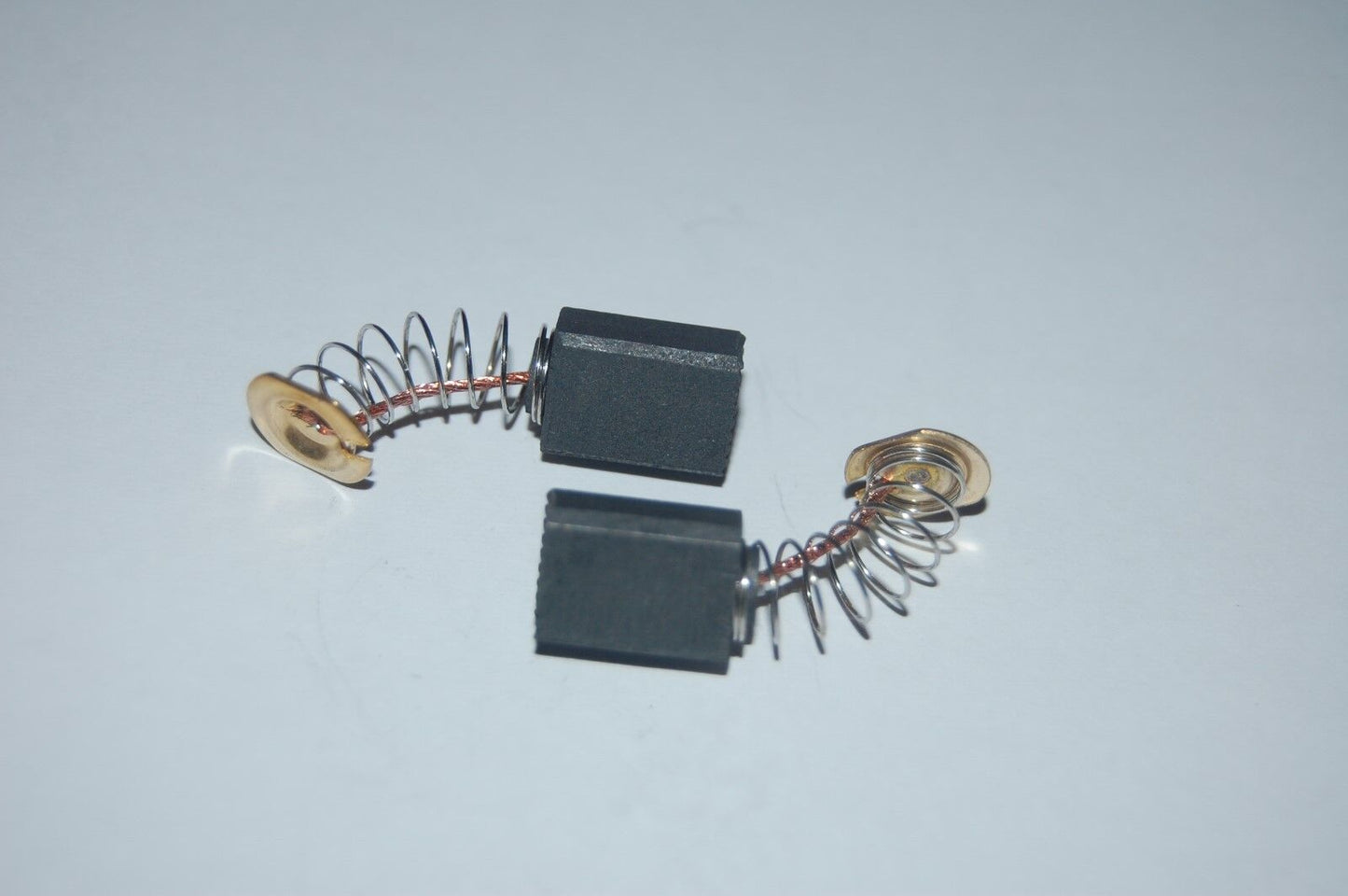 10PCS 13X9X6mm(LxWxH) Spring Carbon brush
