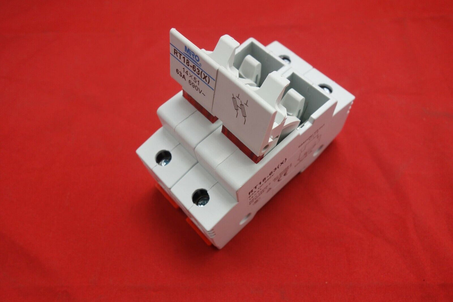 1PC 2 Pole Din Rail Mounting RT18-63 Fuse Holder for 14x51MM Fuse link