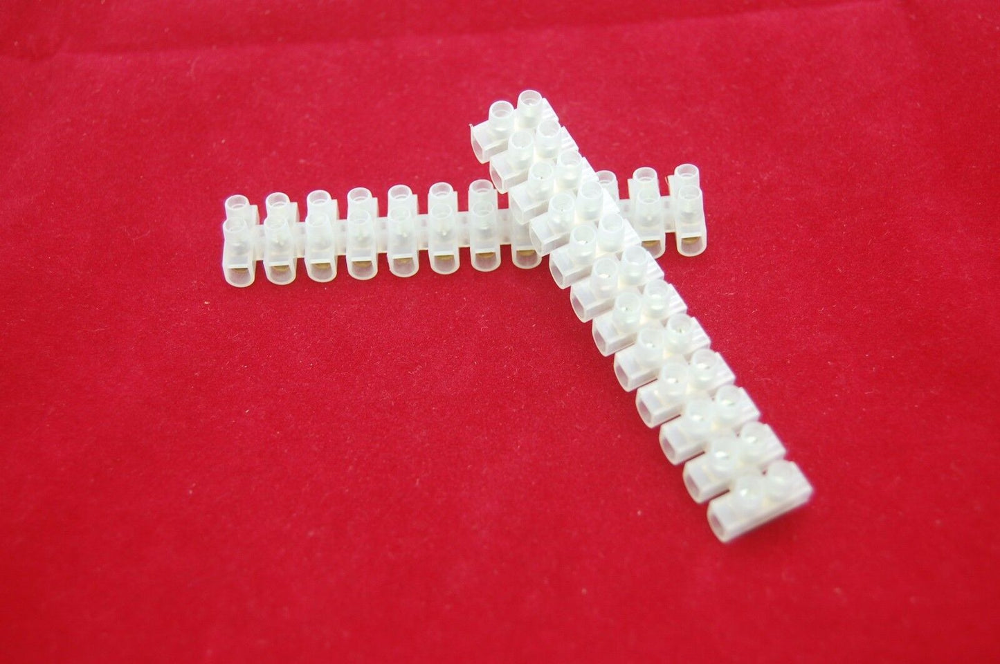 5PCS U Type 3A 12P Terminal Block Material PA 66, 94V-2 M2.5X4 High quality