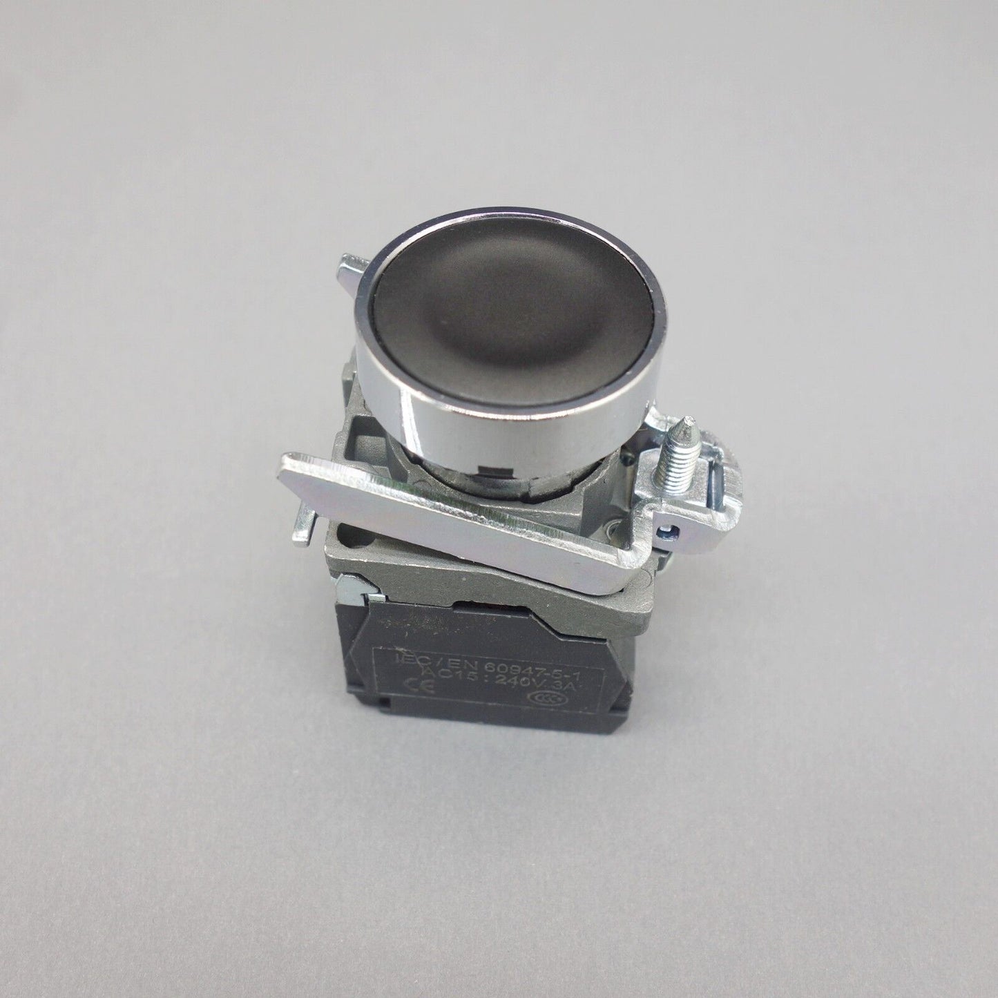 1PC 22MM Metal PUSHBUTTON SWITCH FITS XB4BA25 BLACK 1NC/1NO
