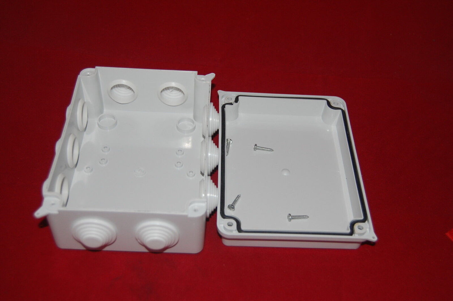 1PC Plastic Waterproof Electrical Junction box 150*110*70mm IP65