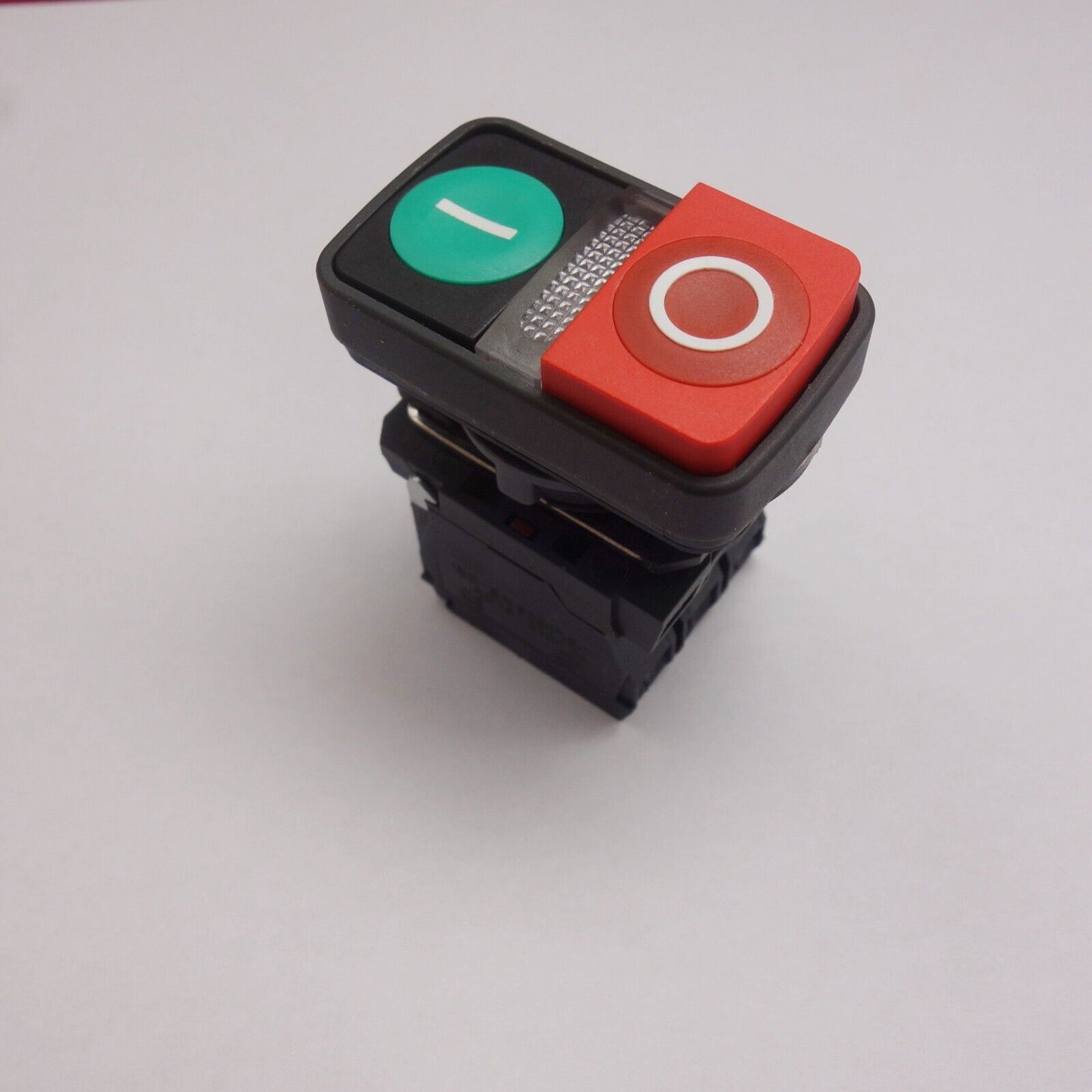Double-headed pushbutton Fits XB5AW73731G5 Green flush, Red extended, Middle LED