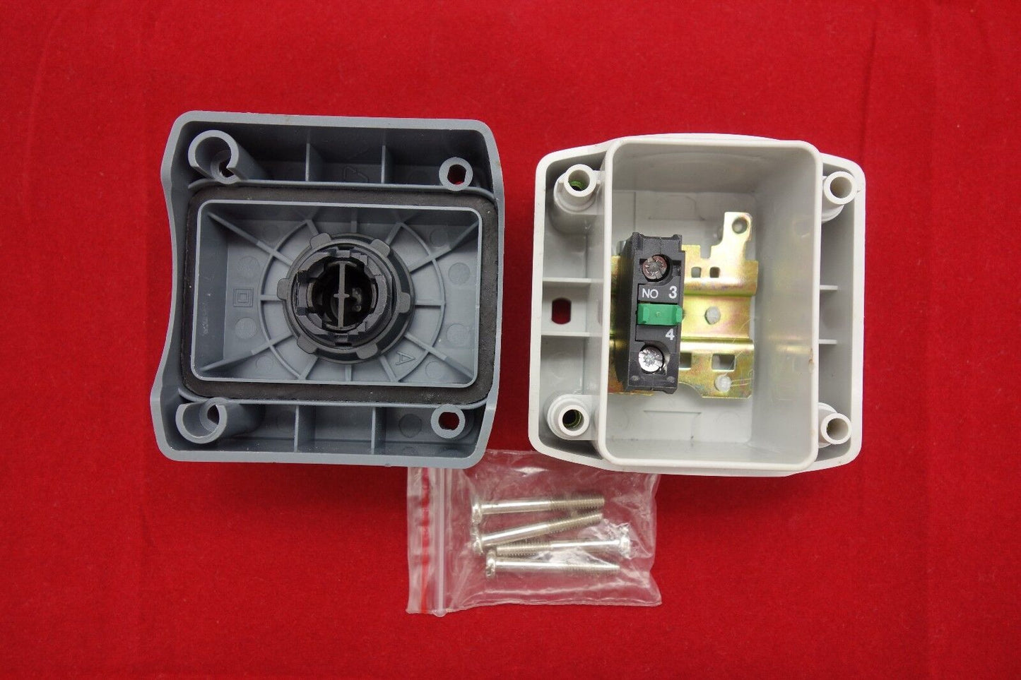 1PC Fits XAL-D102 Cutout 22mm Control Station Enclosure Flush Green Push 1N/O