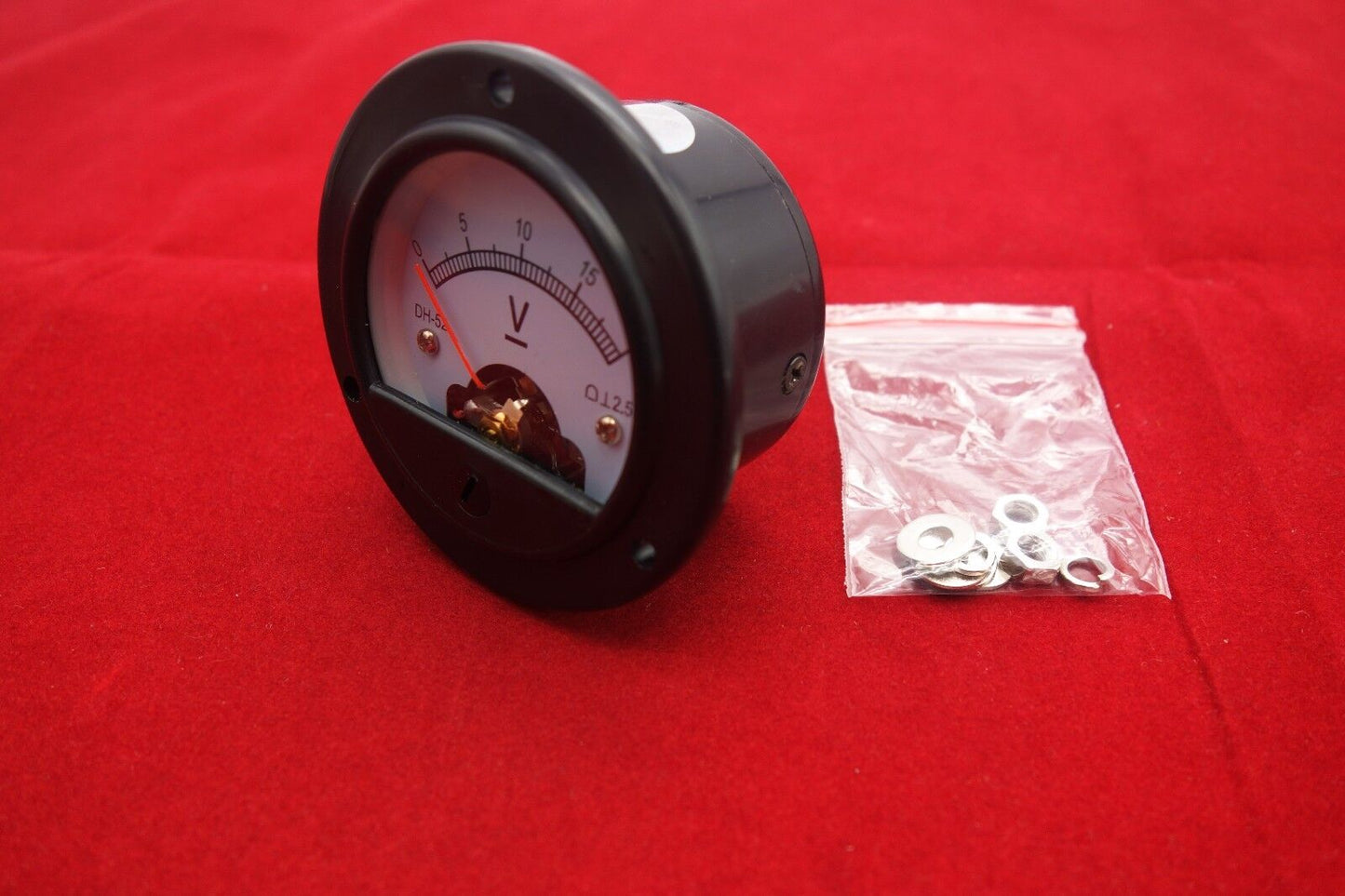 DC 0-20V Analog Voltmeter Analogue Voltage panel meter Dia. 66.4mm DH52