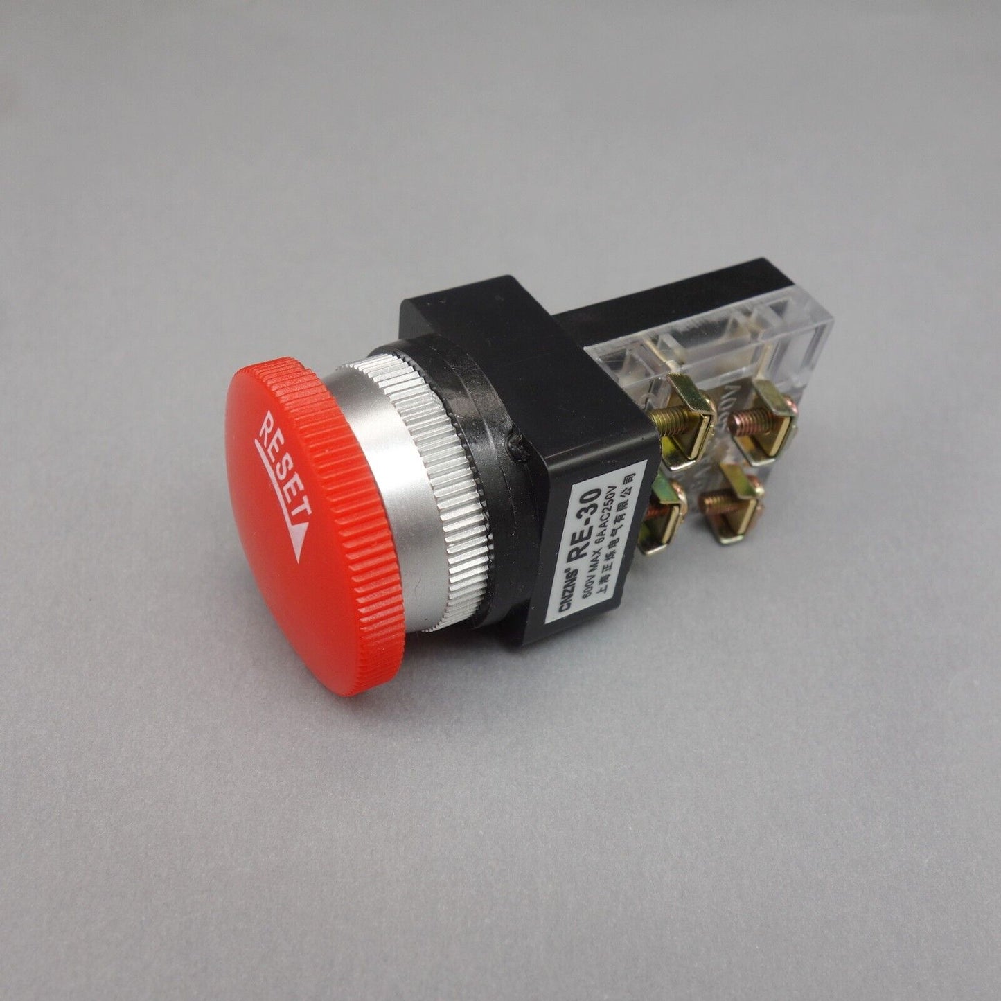 1PC Cutout Dia. 30mm Turn to release RED 40mm Mushroom Head push button switch