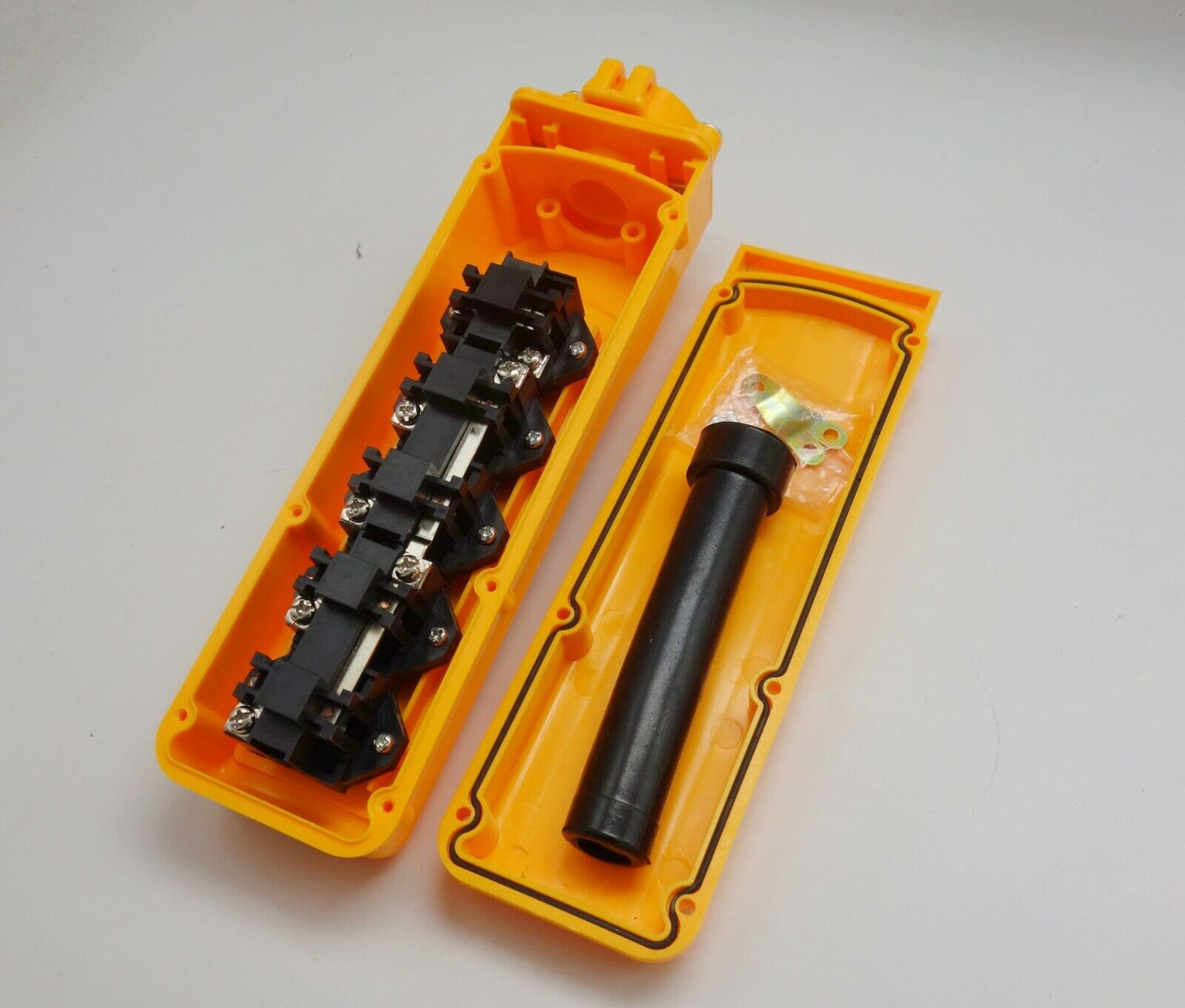 COB-C2 Crane Pendant Control Station One Push Lock revolve Estop Four On button