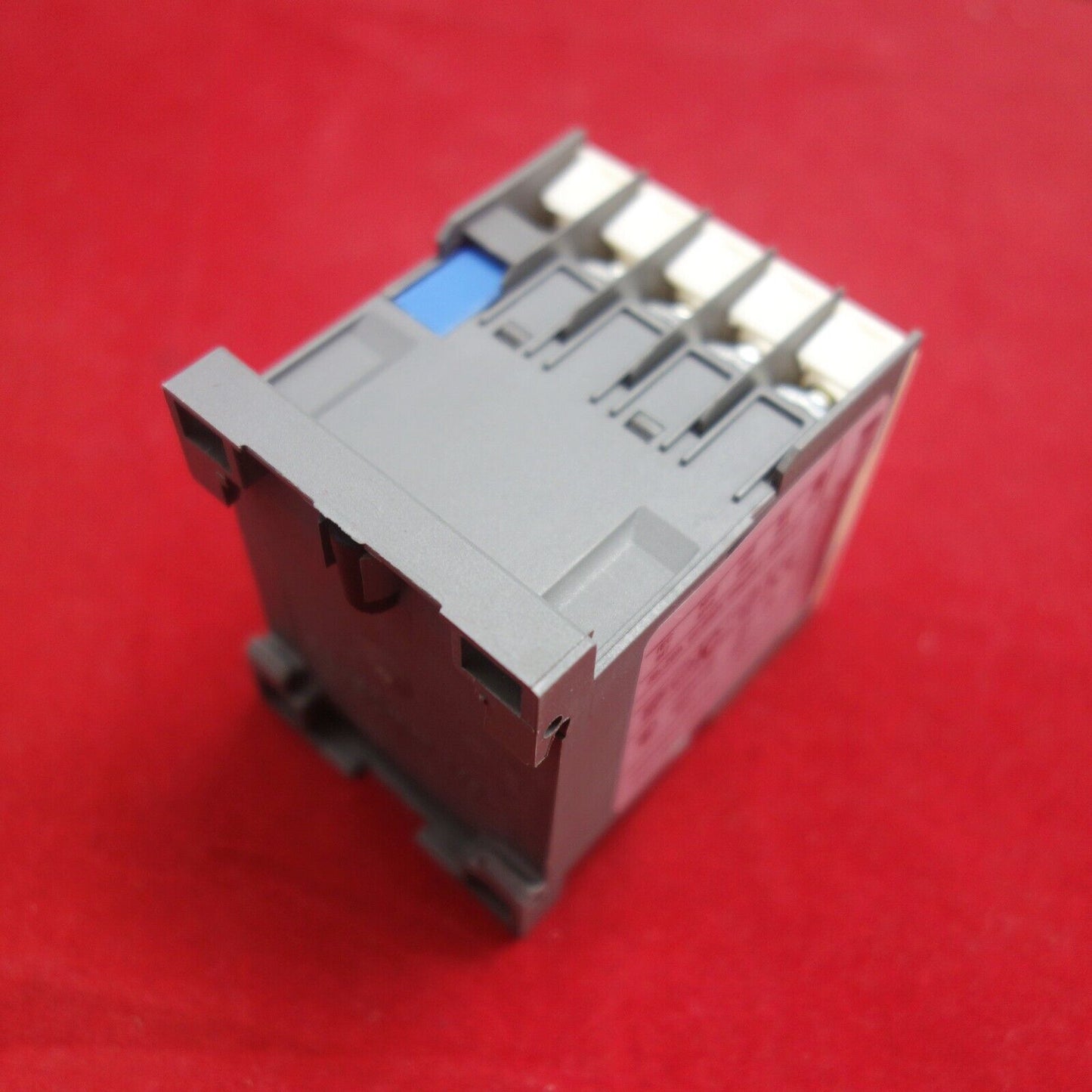 1PC NEW FITS LC1-K0610M7 AC CONTACTOR 6A 220V 50/60HZ AC COIL