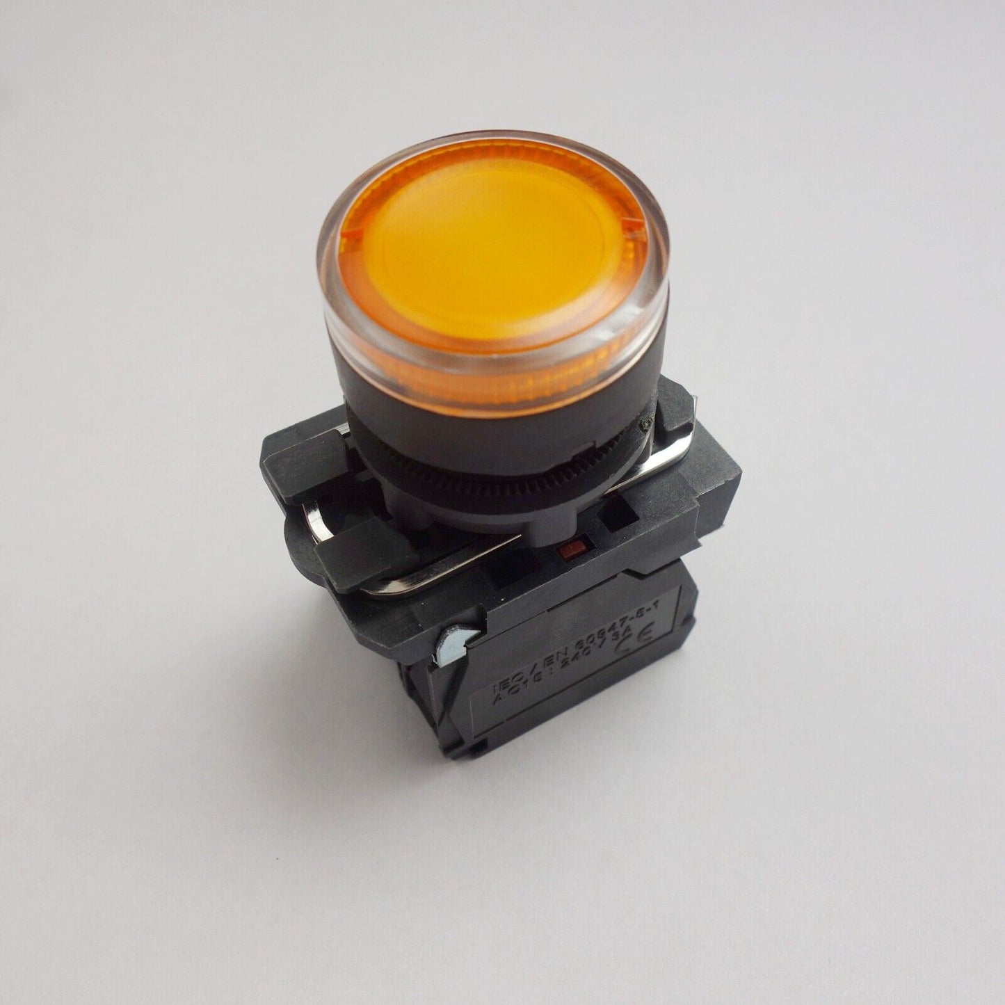 1PC 22mm Yellow Illuminated pushbutton Switch Fits XB5AW35B5 24V LED Momentary