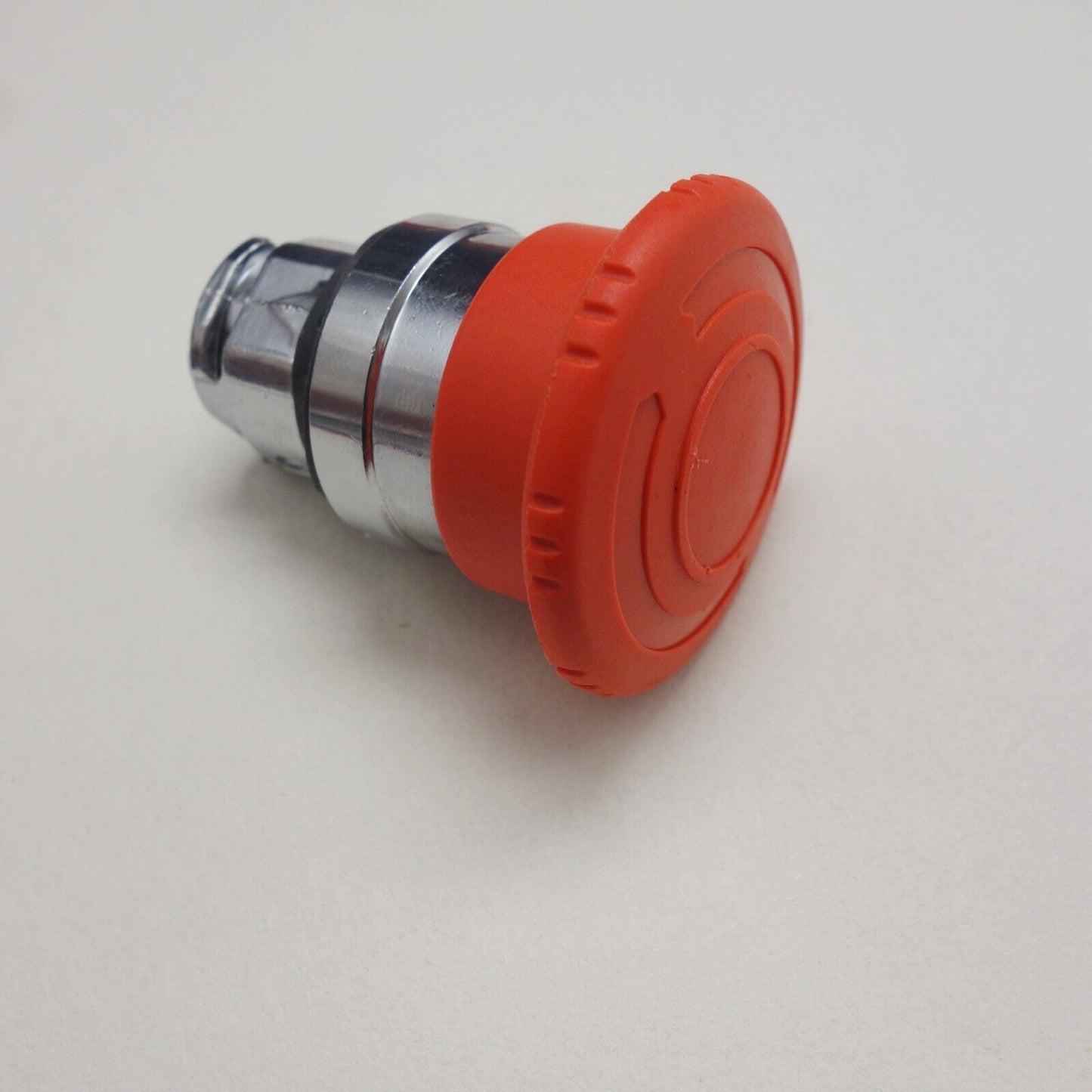 1PC 22MM Metal Turn to release Emergency switching off head 40mm FITS ZB4 BS54