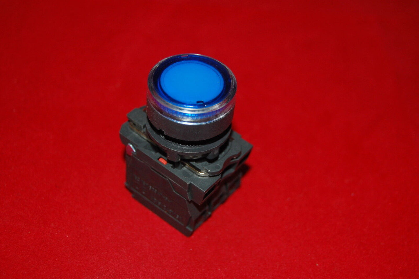 1PC 22mm Blue Illuminated pushbutton Switch Fits XB5AW36M5 220V LED Momentary