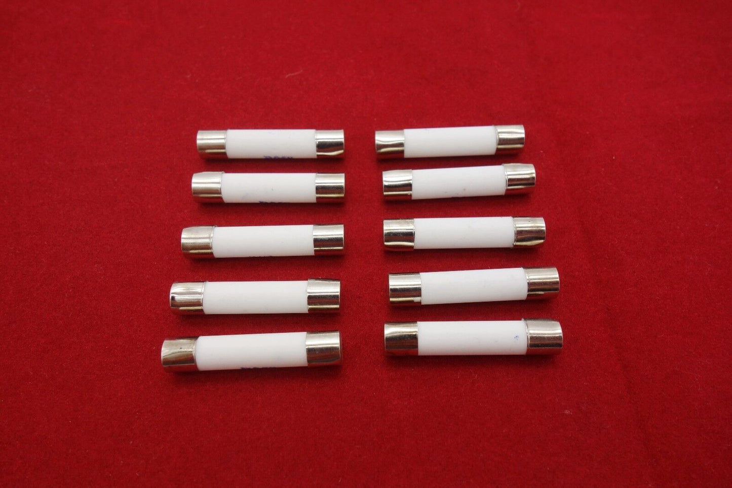 10pcs RO58 1A 6.3x31.5mm Ceramic Cylindrical fuse link gG 500V time delay