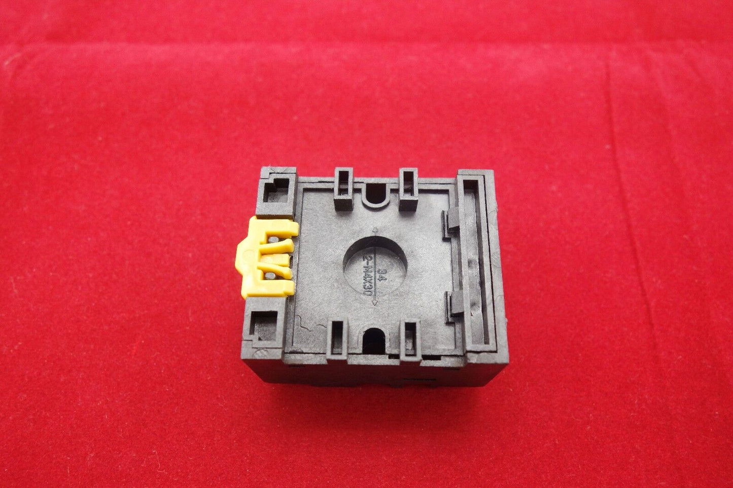 LOF OF 5PCS PF113A-E RELAY SOCKET BASE FOR MK-3P RELAY