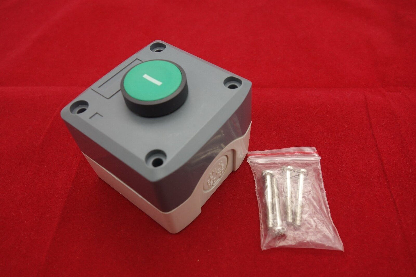 1PC Fits XAL-D102 Cutout 22mm Control Station Enclosure Flush Green Push 1N/O