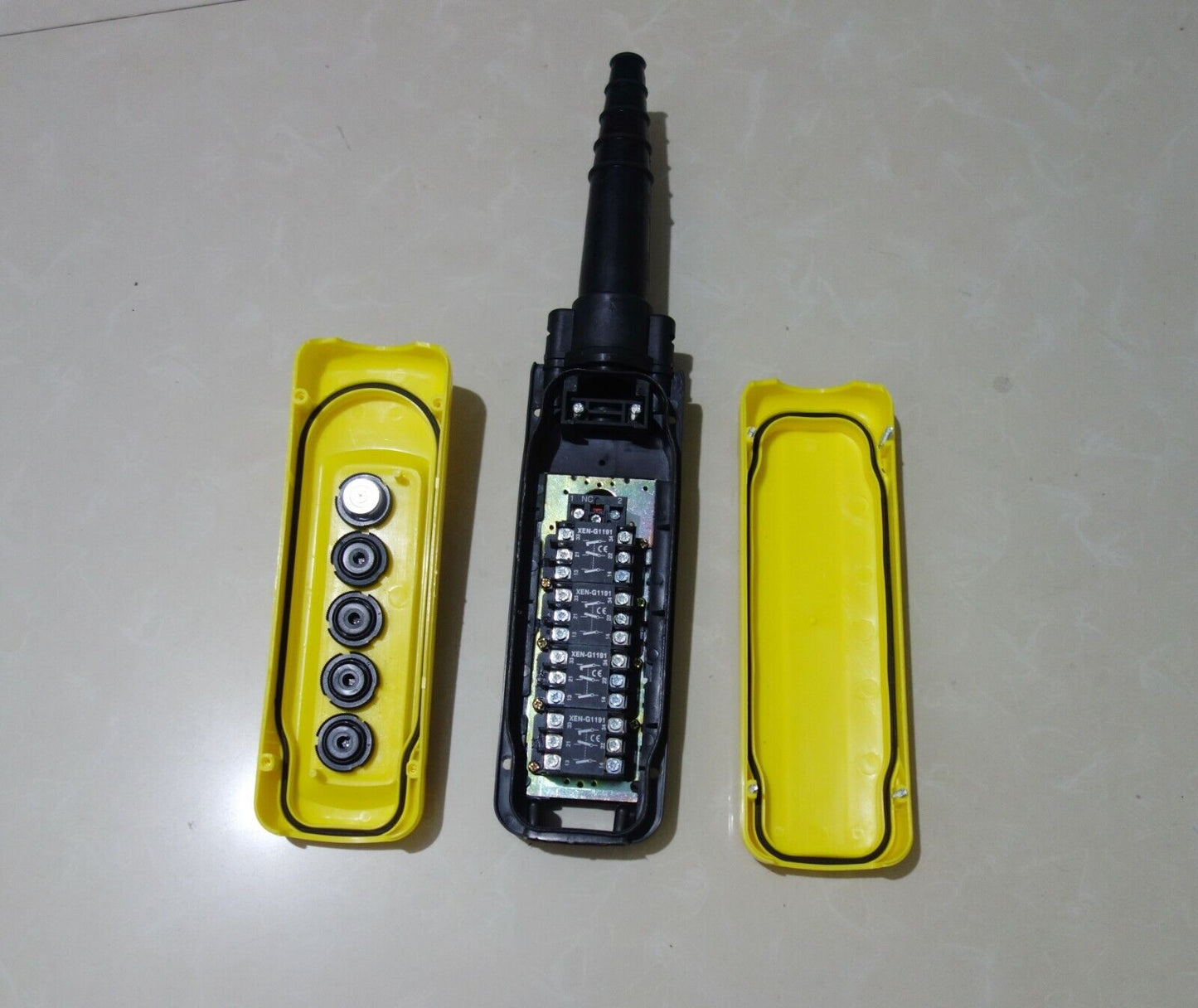 1pc fits XAC-A4913 Crane Pendant Control Stations two speed Estop 4 buttons